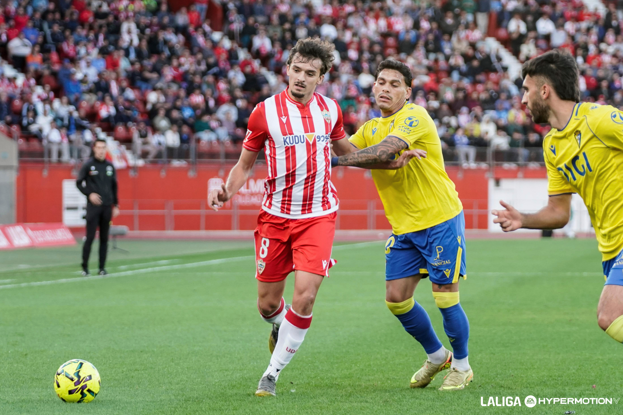 Cash Bonanza: Relegated trio pocket one-third of Segunda TV money - LALIGA Hypermotion - Segunda División news