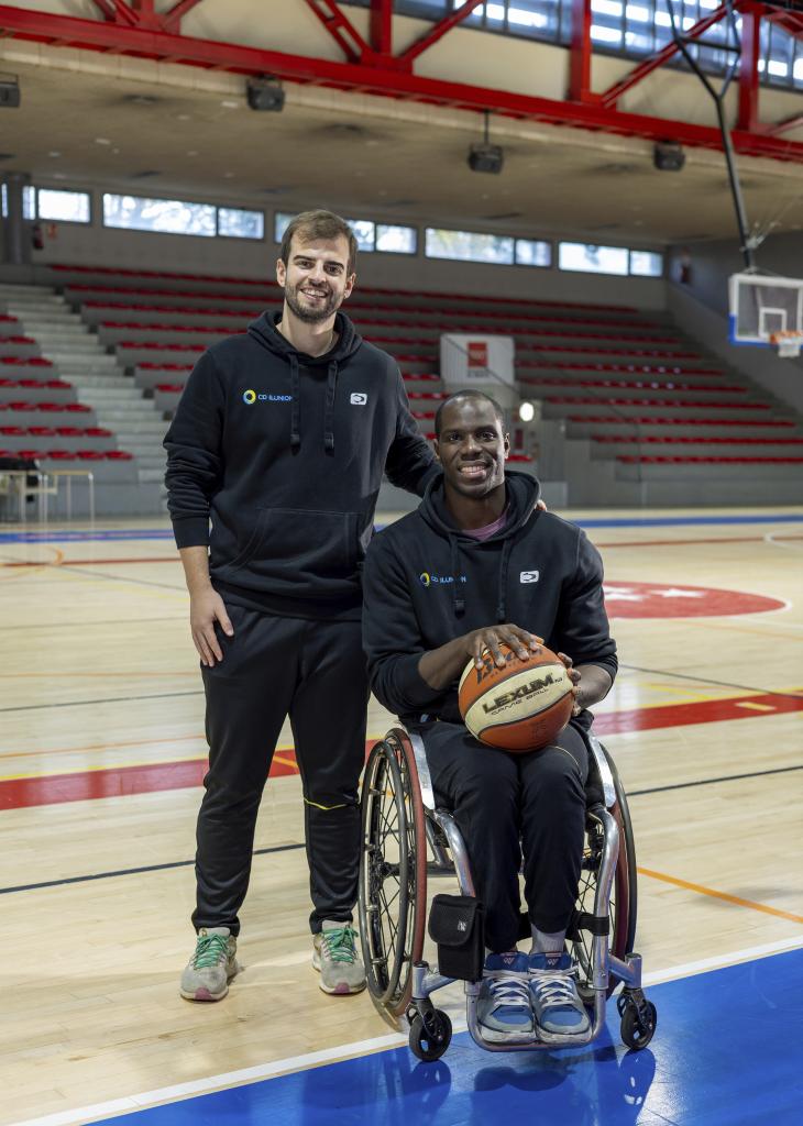 Pablo Leardy y Amadou Diallo posan para MARCA tras un entrenamiento.