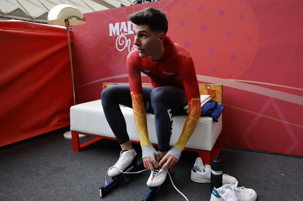 Daniel Milagros se quita los patines