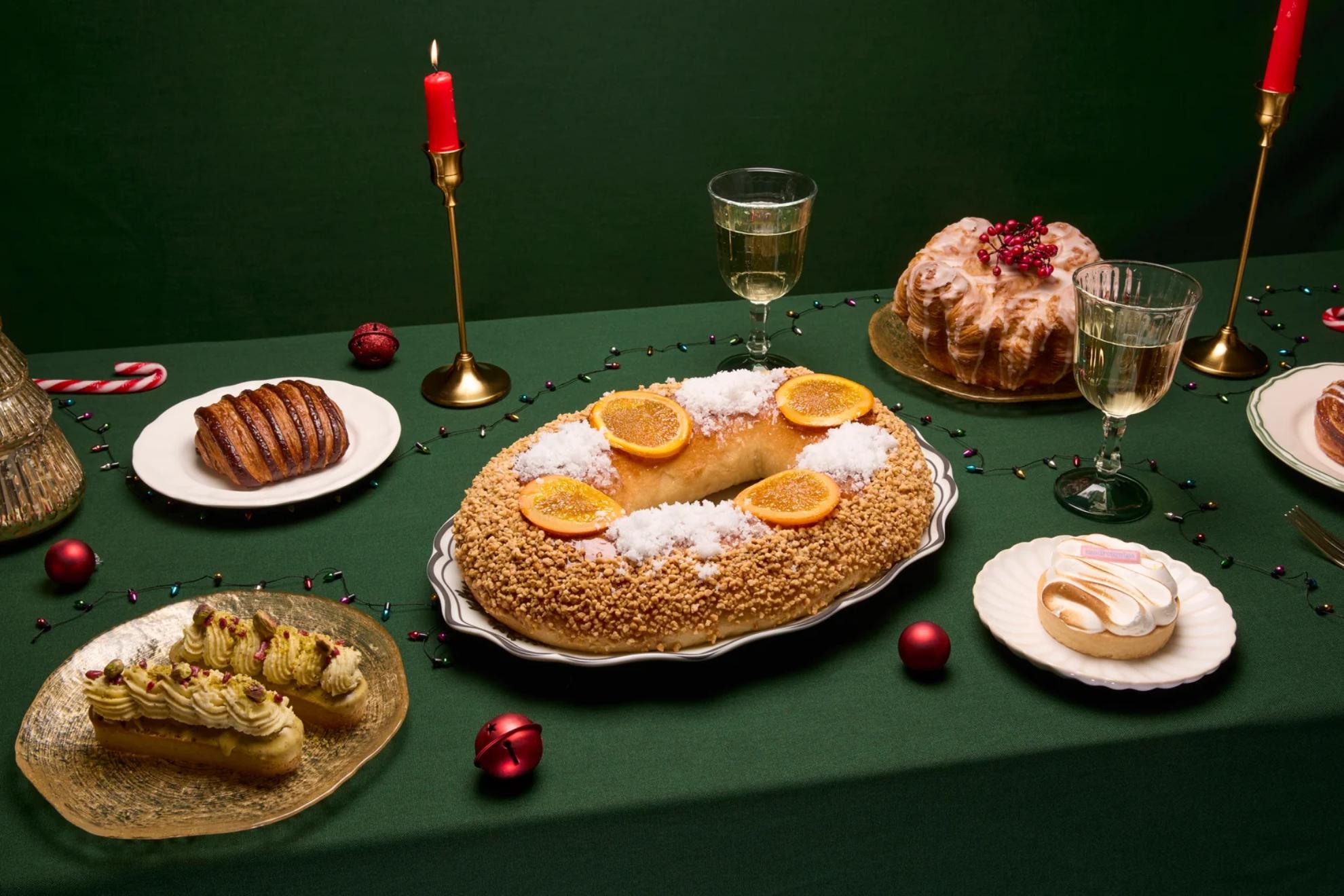 Cena De Reunión Familiar Tradicional China Foto de archivo - Imagen de  asia, comer: 50811824, image size:1980x1320