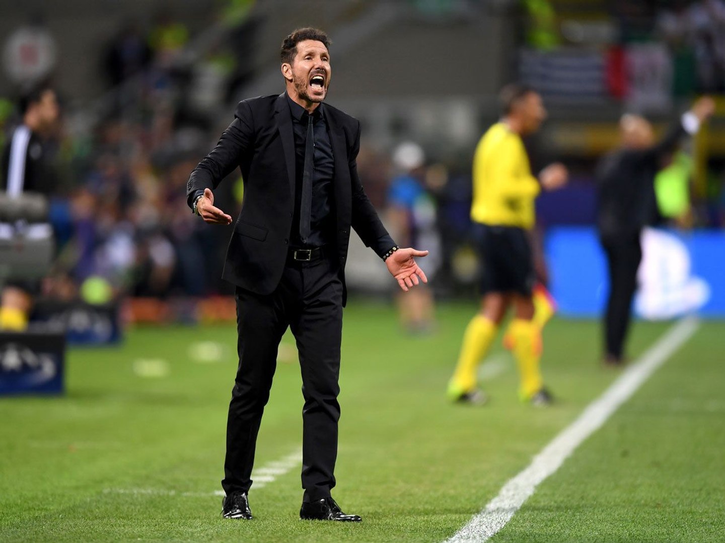 "Simeone ha convertido a jugadores mediocres en estrellas"