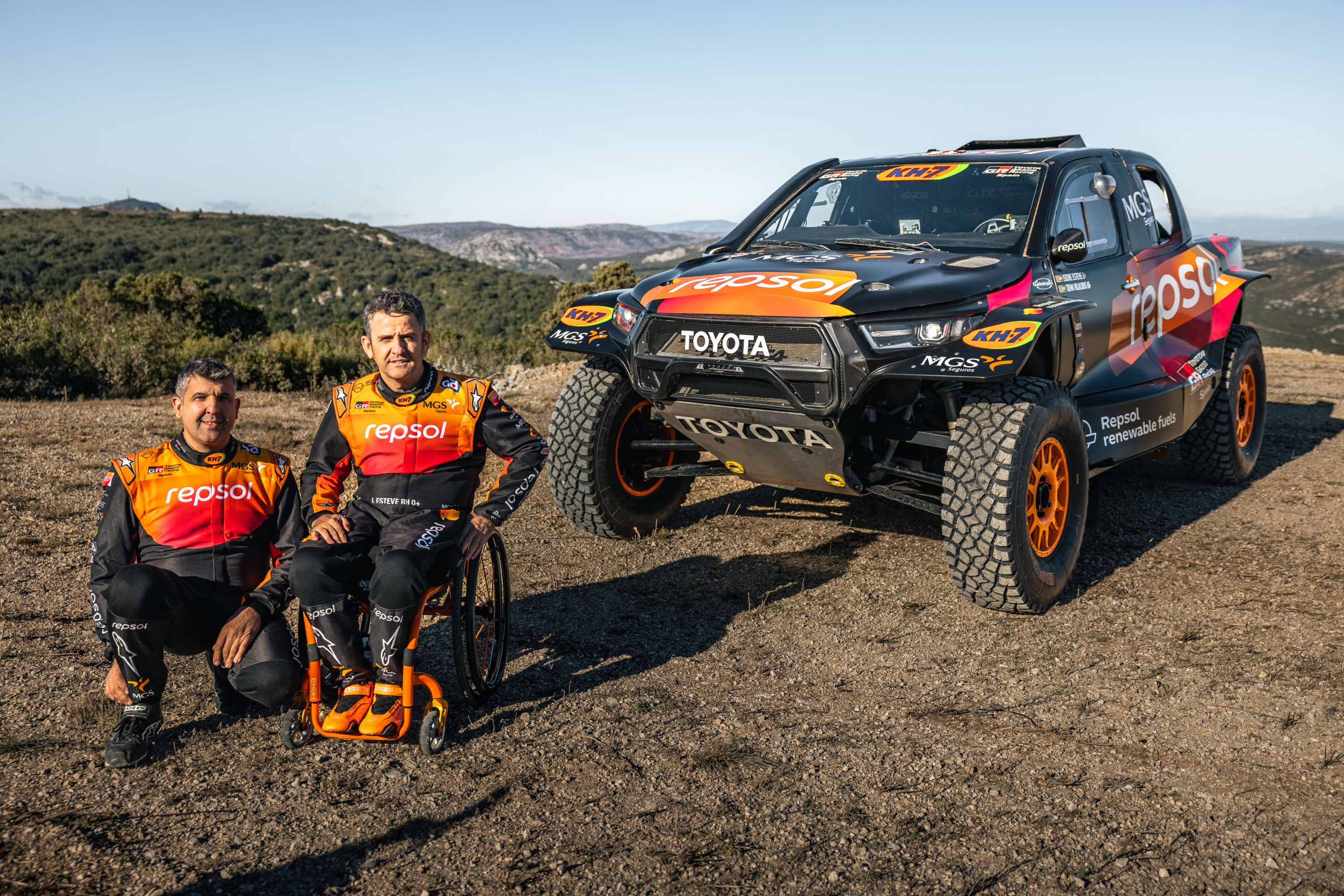 Isidre Esteve y Txema Villalobos disputarán su 10º Dakar juntos