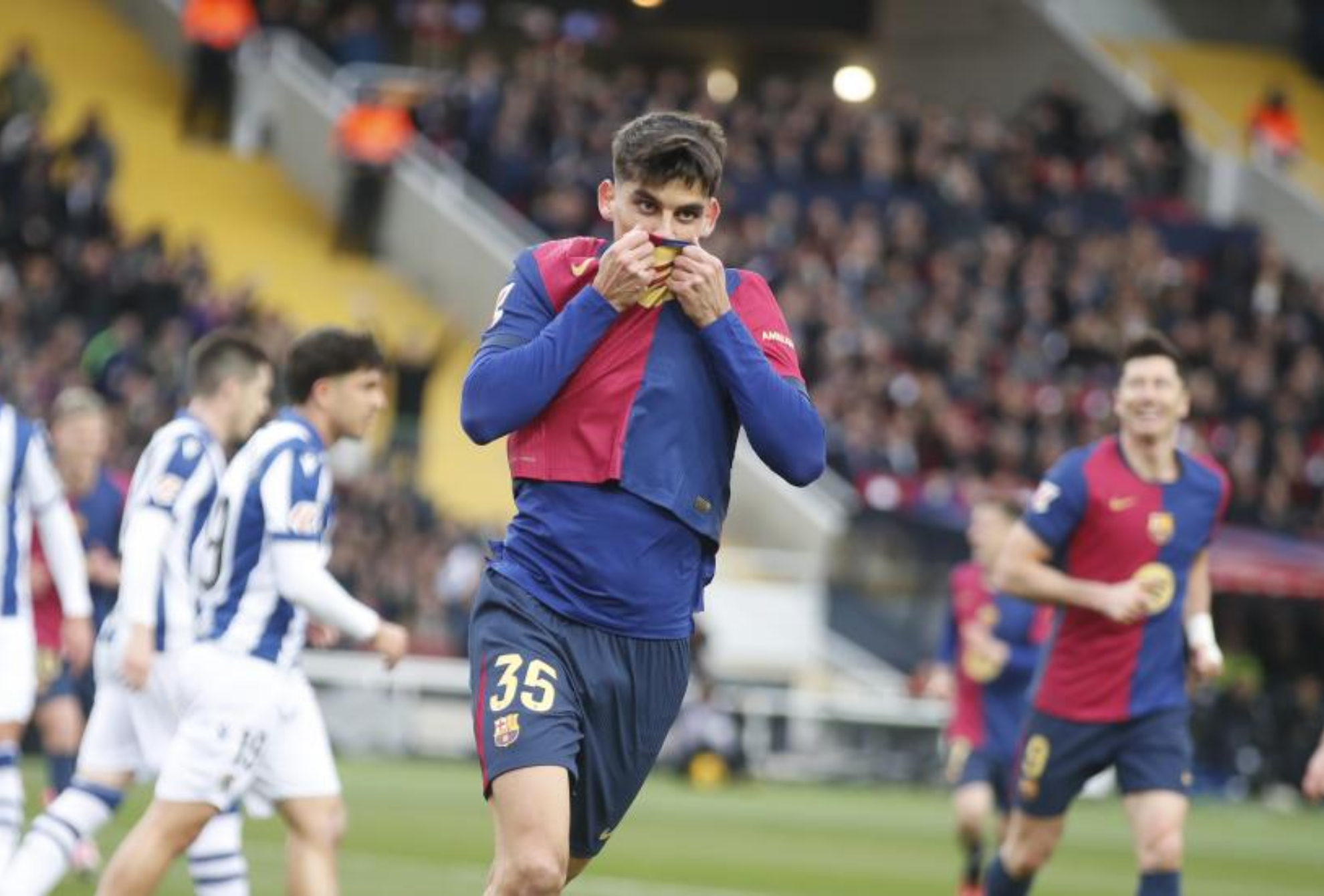 Iñigo Martínez, el 'maestro' de Gerard Martín