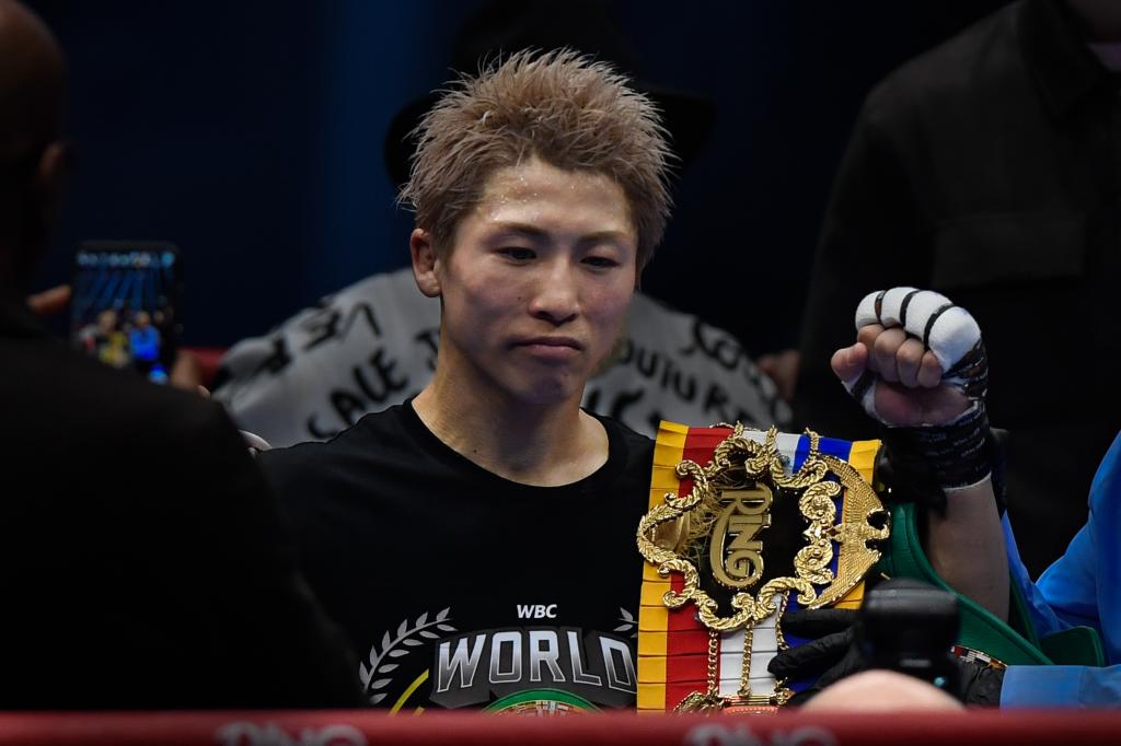 Naoya Inoue, con el cinturón recibido por su cuarta defensa en un año.