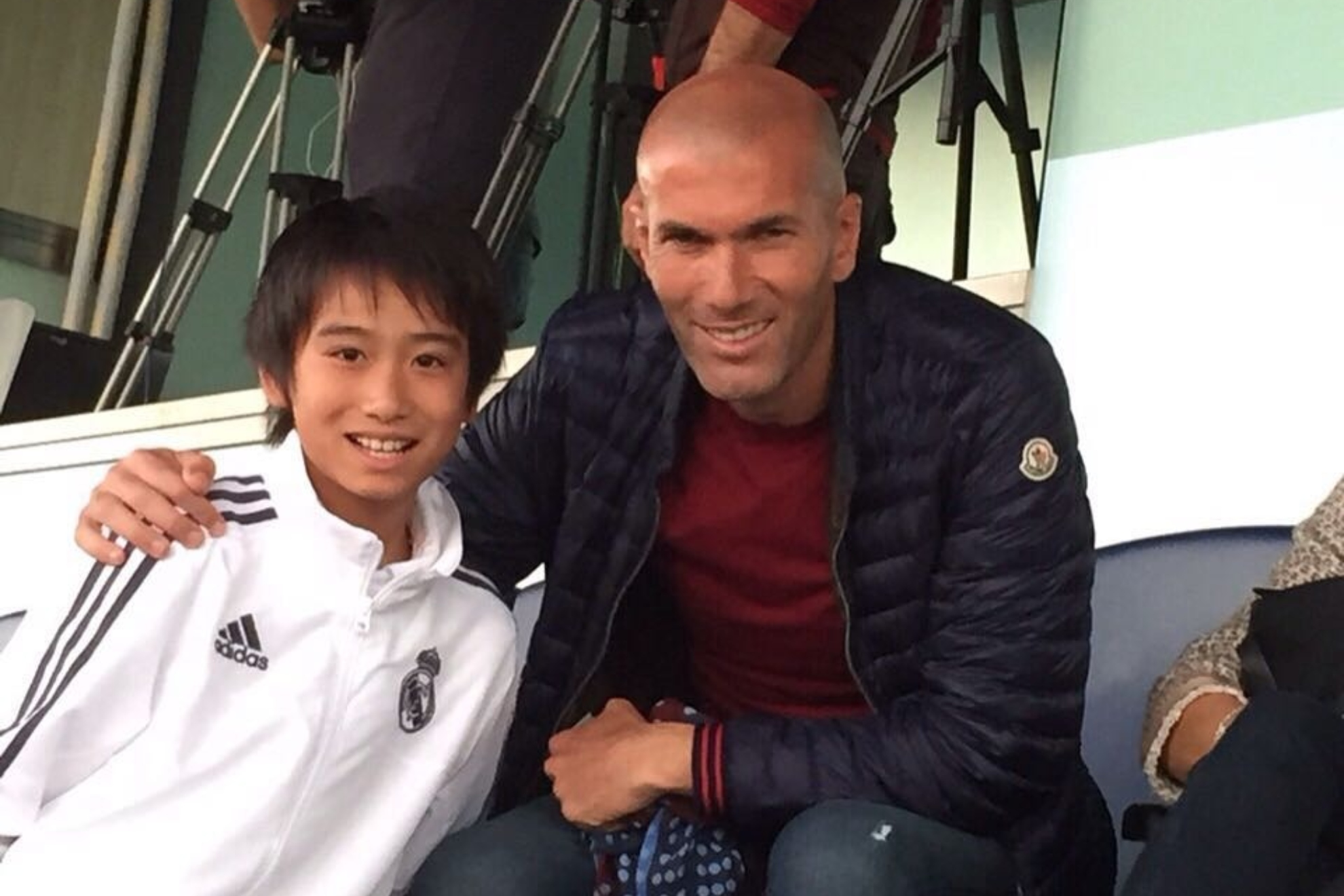 'Pipi' Nakai junto a Zinedine Zidane.
