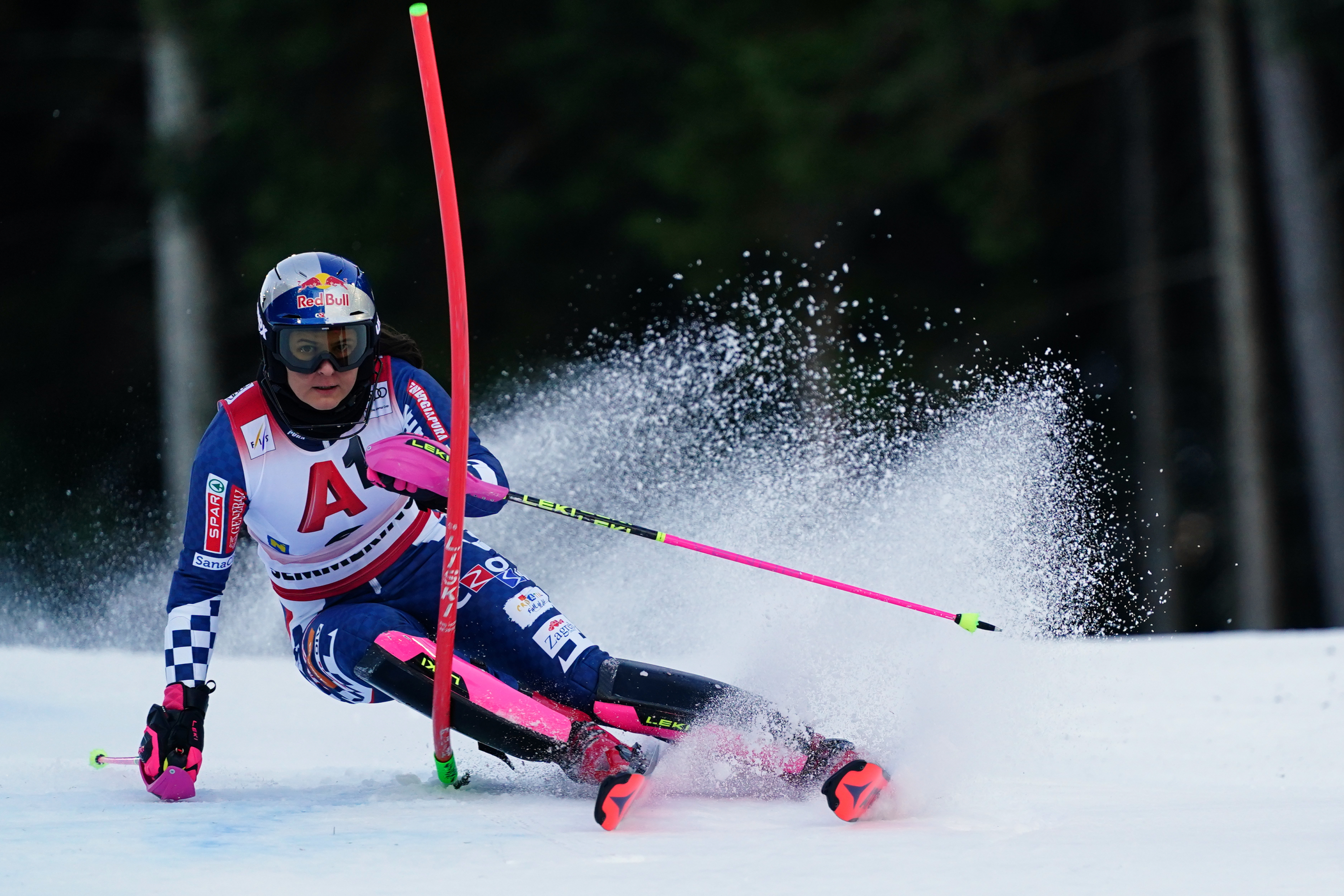 La croata Zrinka Ljutic en acción.