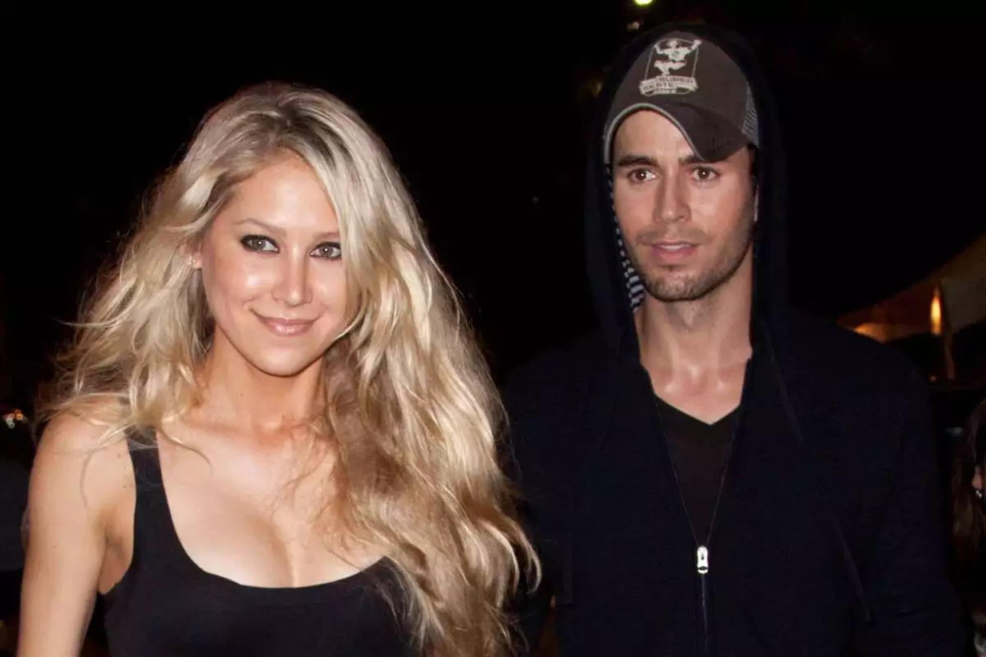 Enrique Iglesias y Anna Kournikova publican la primera imagen de sus cuatro hijos juntos