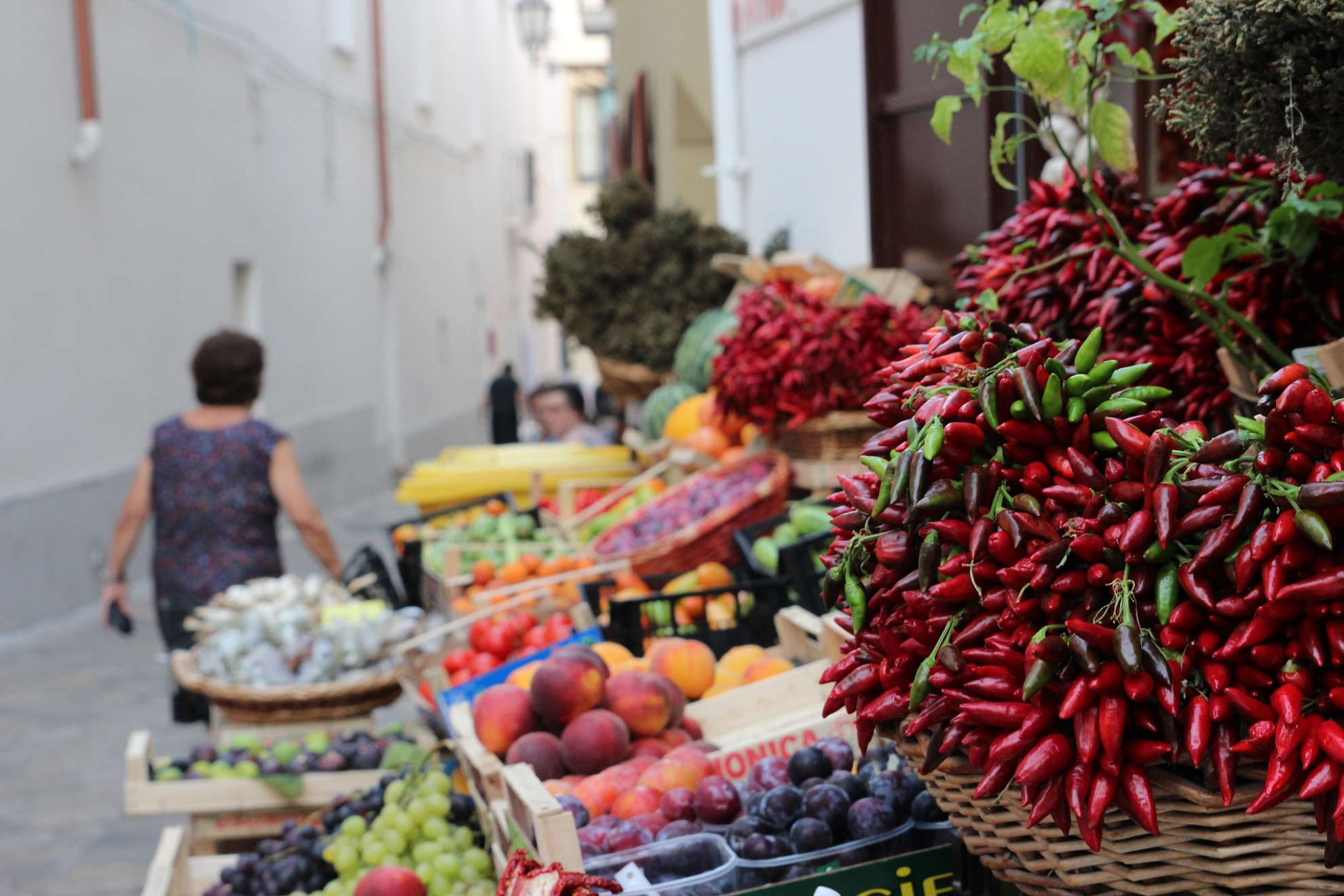 Frutería de Malasaña a punto de cerrar por falta de clientes
