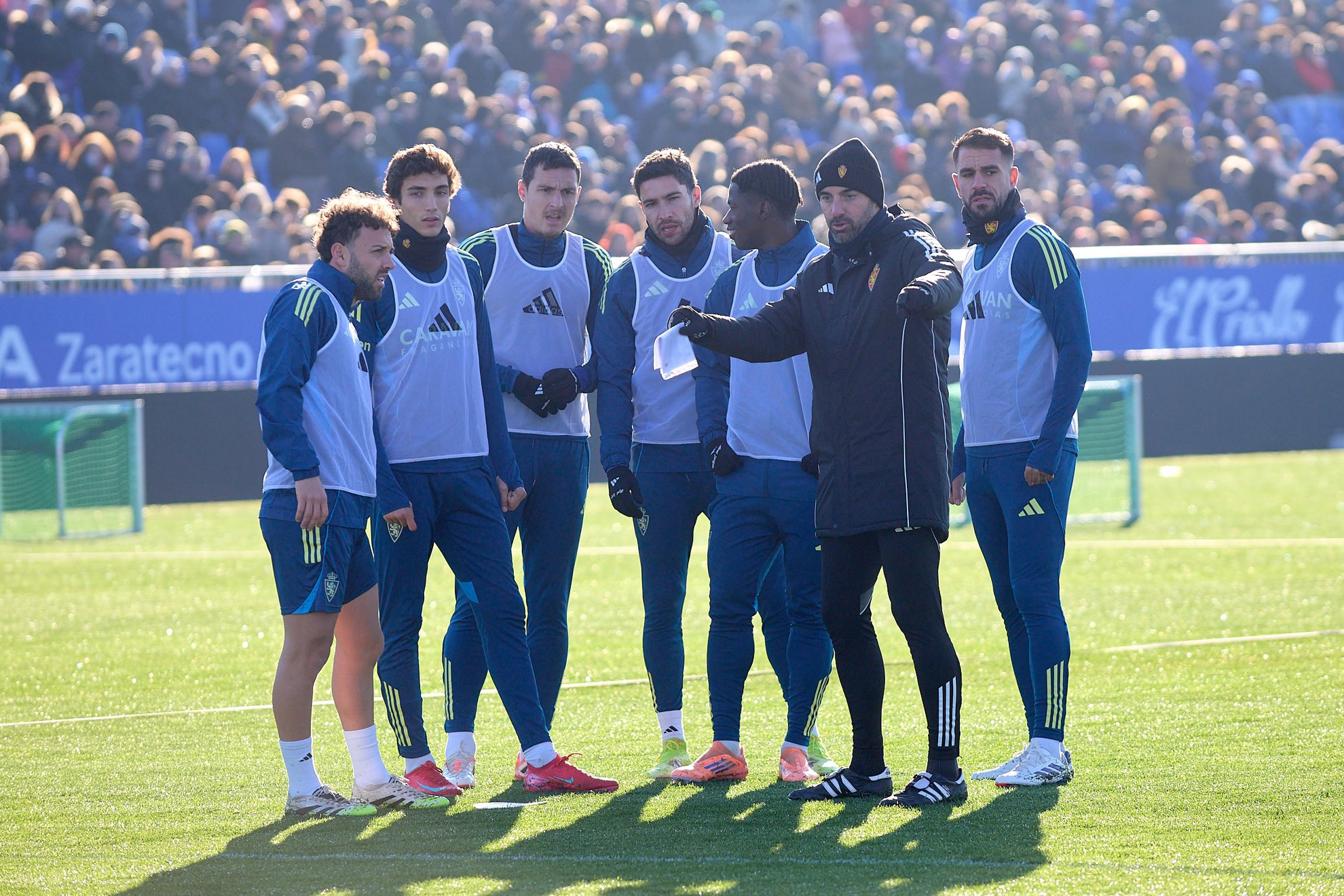 Zaragoza recharge batteries with fans, but Francho still missing - Real Zaragoza news
