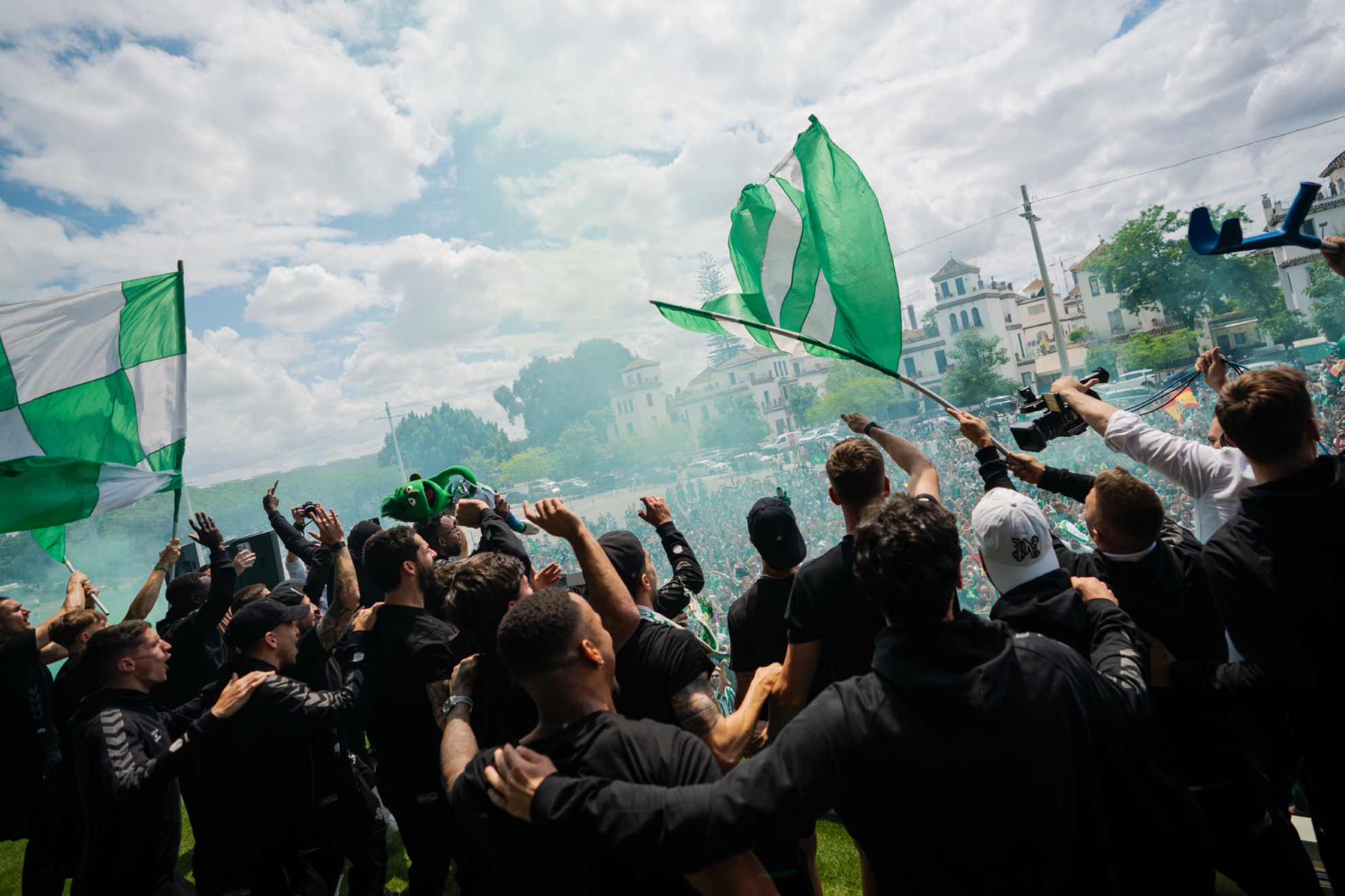 Betis kick off 2026 with no rest as Pellegrini's triple-front campaign continues - Real Betis news
