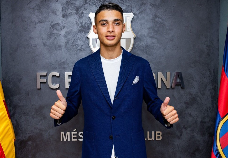 Kays Ruiz, en su presentación con el FC Barcelona.
