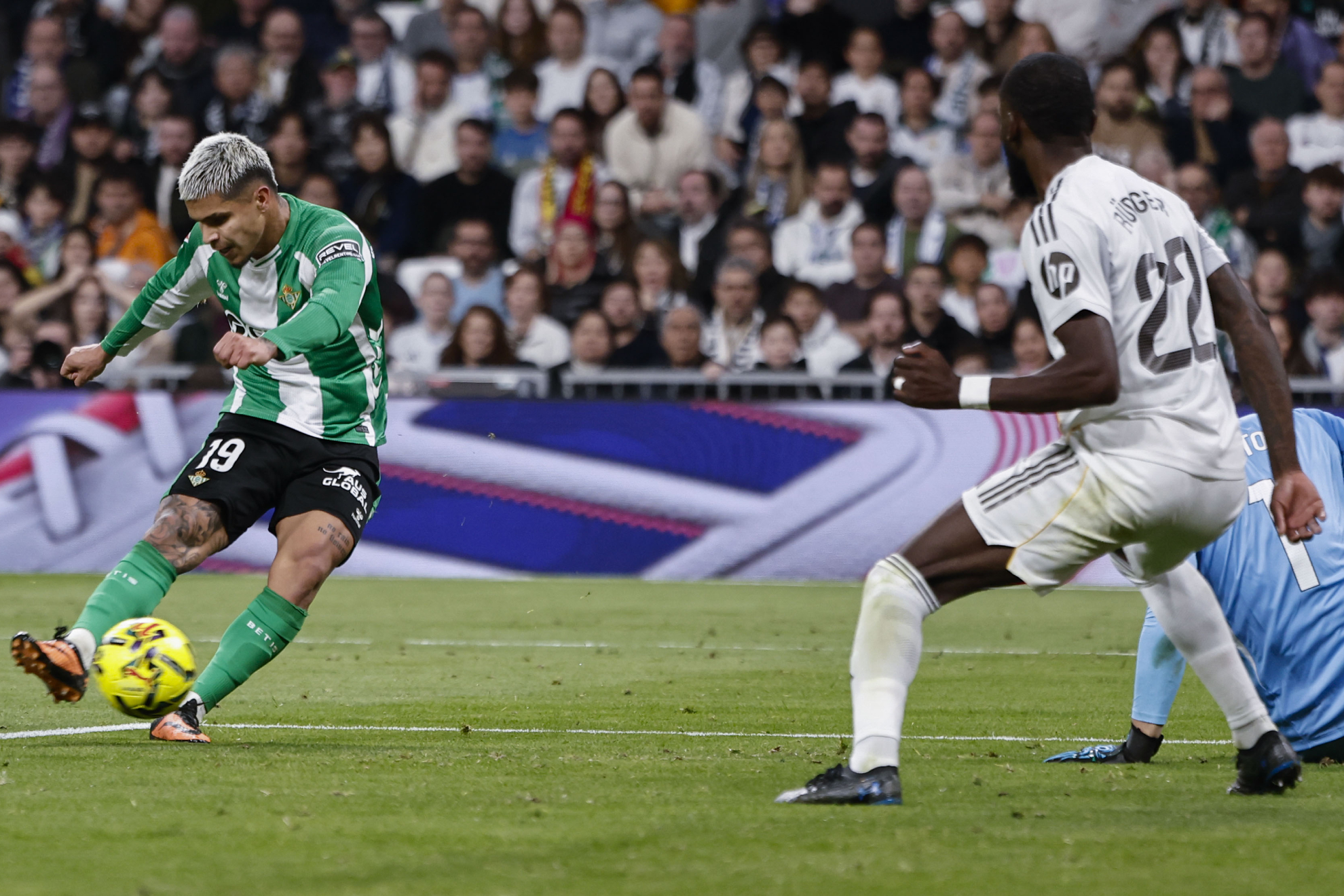 Cucho calls for Betis to 'hang their heads' after Bernabéu battering - Real Betis news