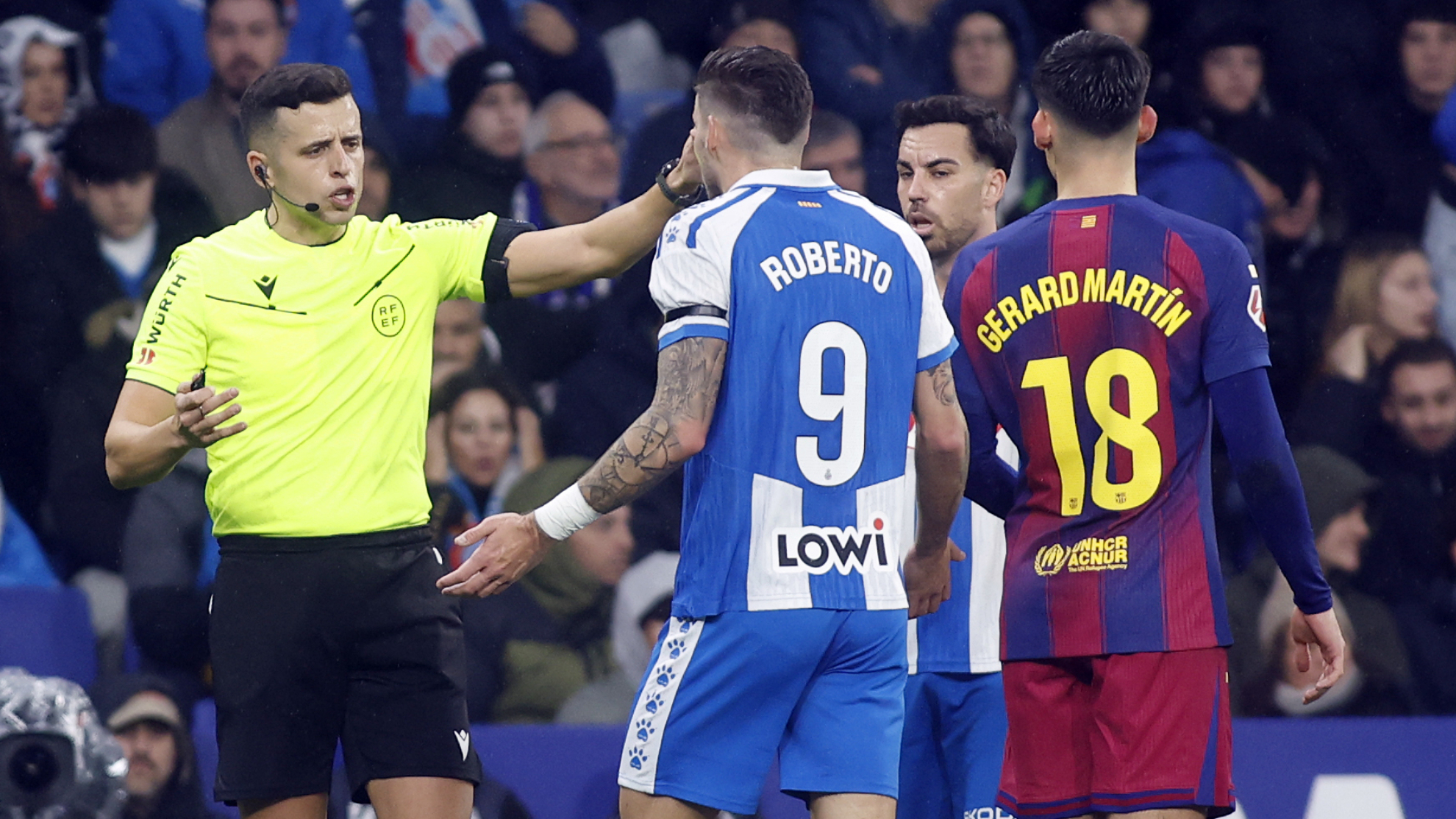 García Verdura durante el Espanyol - Barcelona.