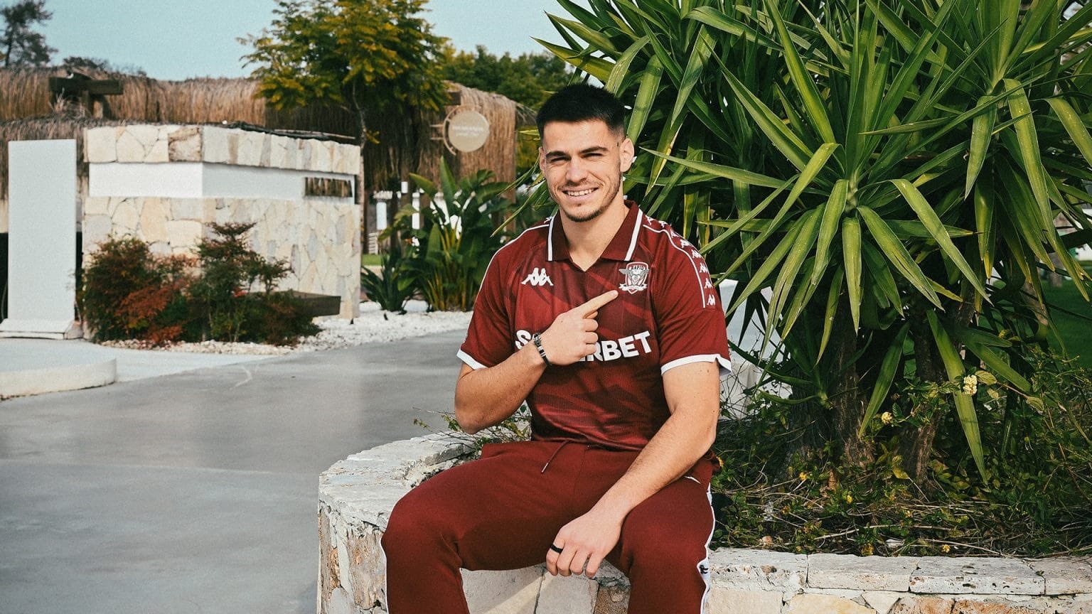 Paraschiv heads back to Romania as Oviedo loan striker to Rapid Bucharest - Real Oviedo news
