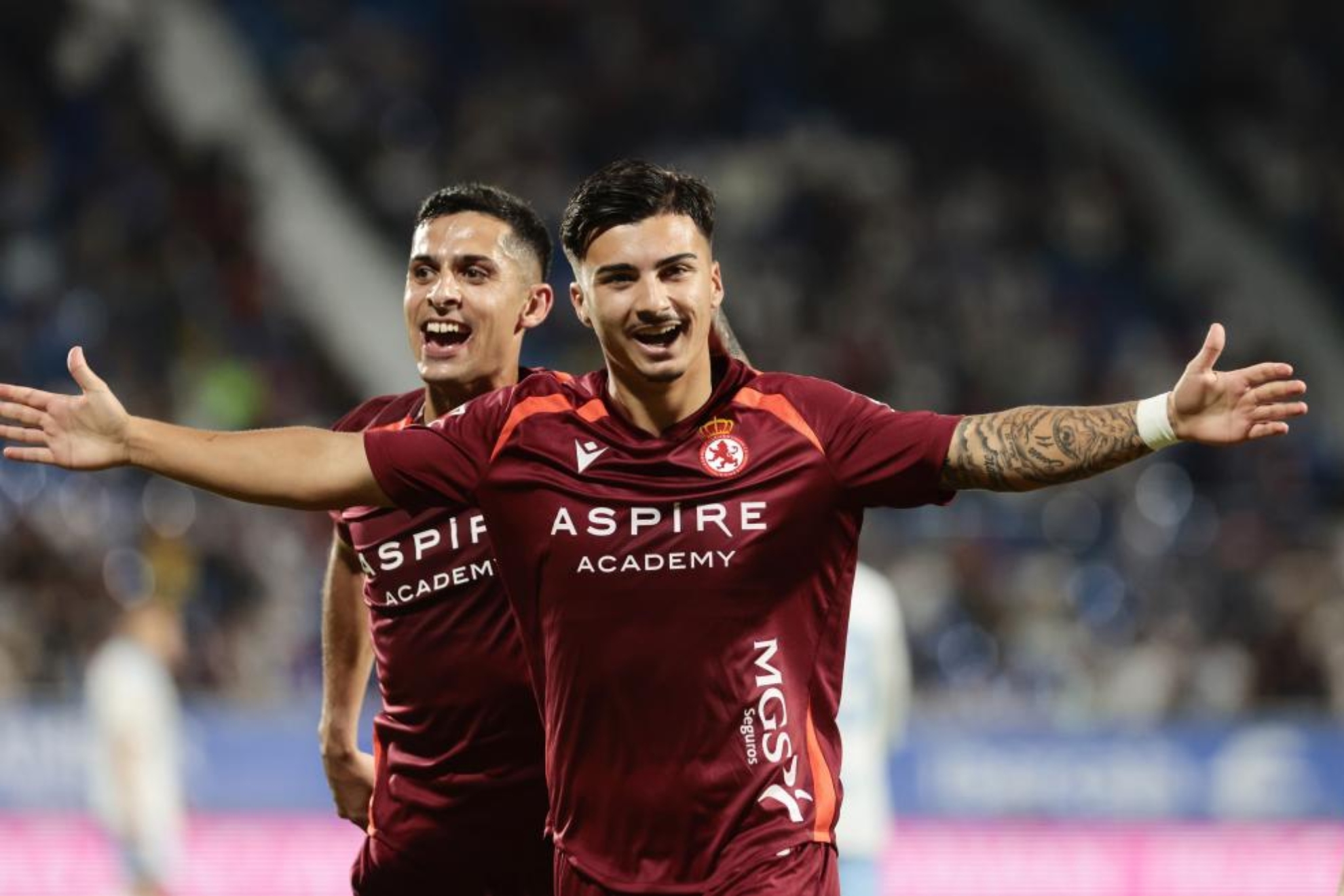 Cultural Leonesa's transfer window kicks off as Paraschiv departs and Cortés saga unfolds - Cultural Leonesa news