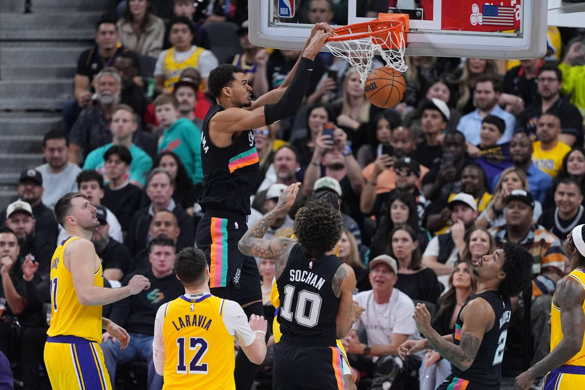 Doncic signs a triple-double with 38 points in 'Alien' territory, but his teammates leave him alone