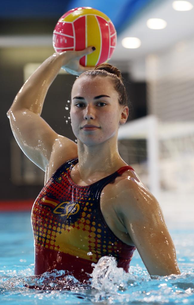 Nona Pérez, durante un entrenamiento de la selección, posa para MARCA.