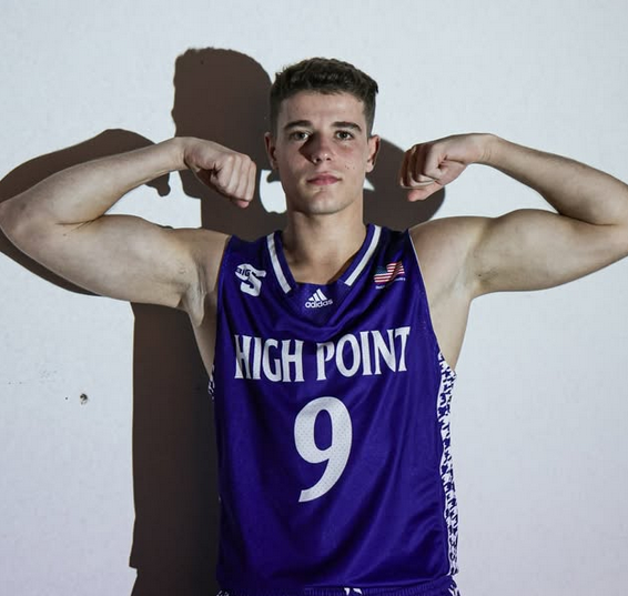 Conrad Martínez explota en High Point tras su paso por Arizona