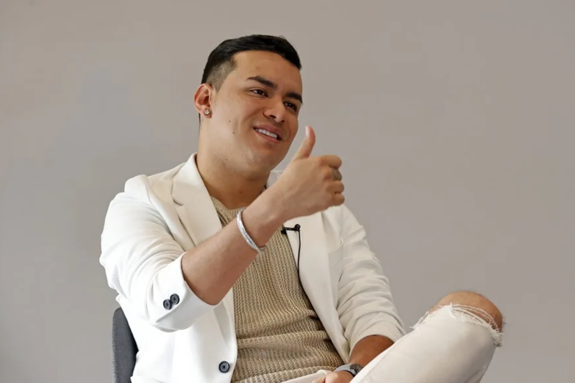 Muere el artista colombiano Yeison Jiménez, a los 34 años, tras estrellarse  la avioneta en la que viajaba