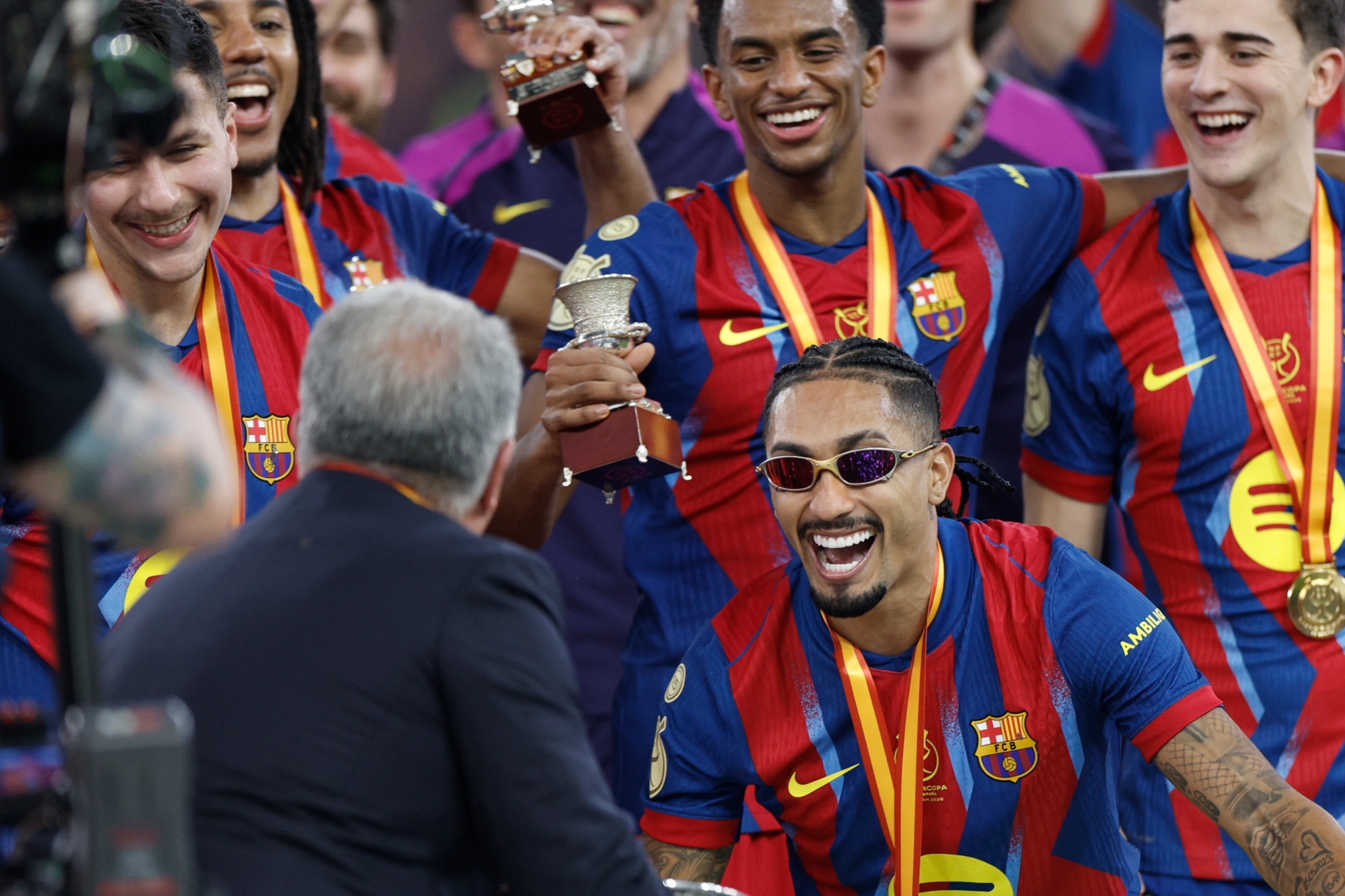 Laporta considers calling elections in March