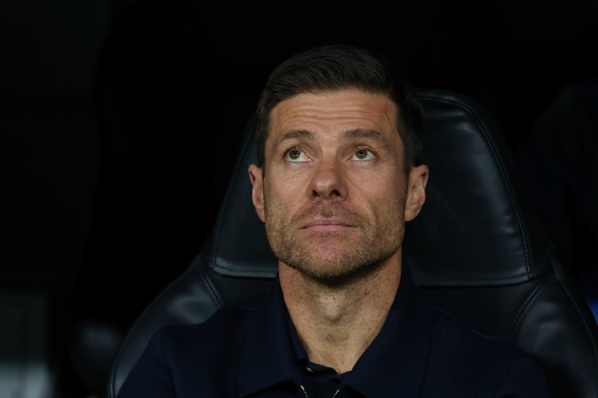 Xabi Alonso, en el banquillo.
