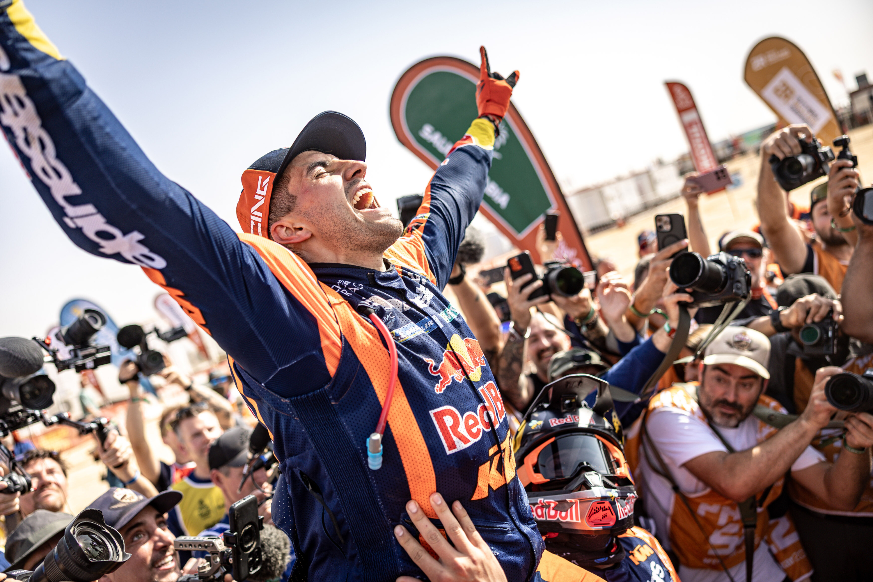 Luciano Benavides ha protagonizado el triunfo más apretado en la historia del Dakar