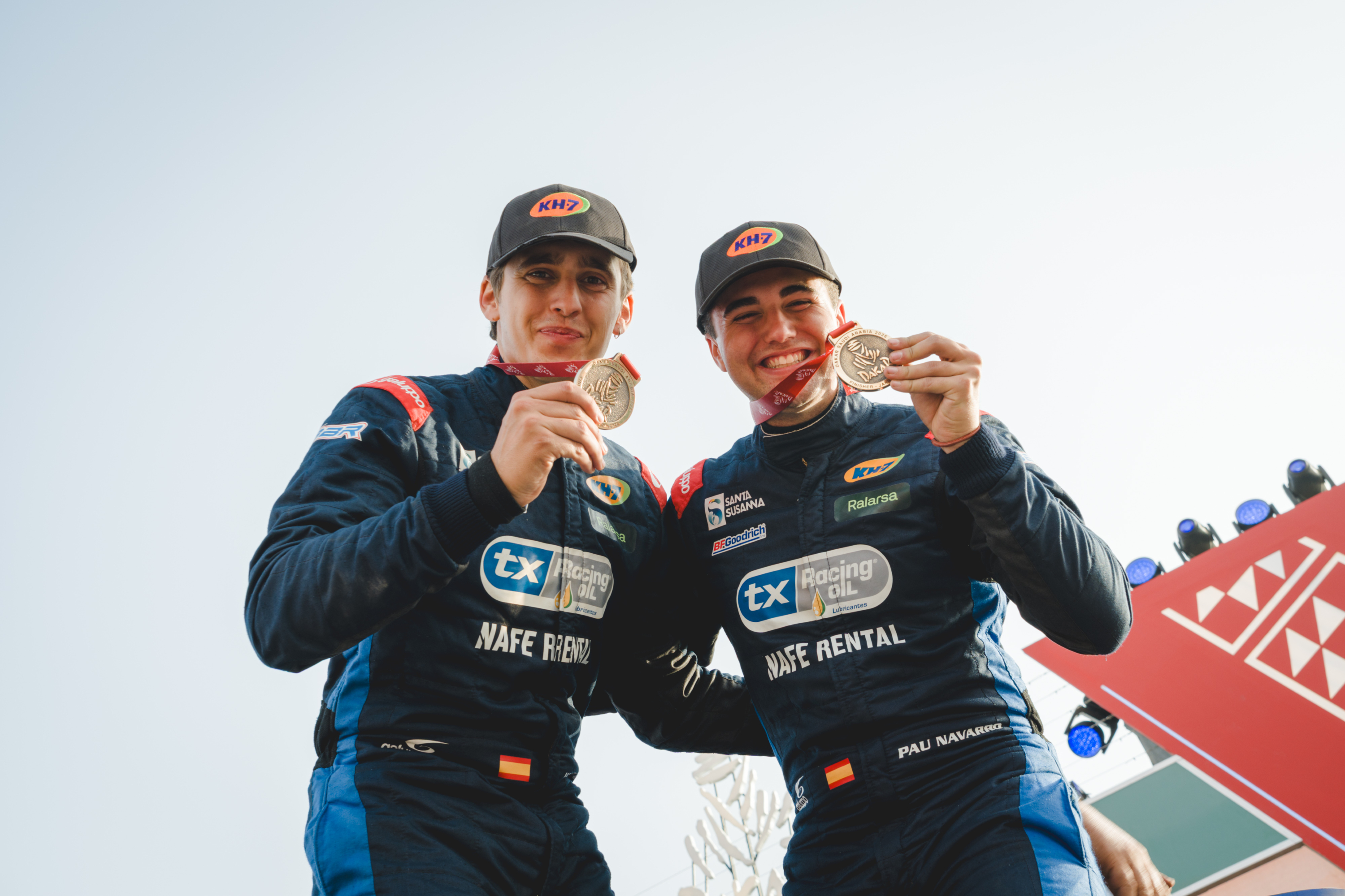 Navarro estrena su palmarés en el Dakar y para Rosa es su tercer triunfo (tras dos en Classic)