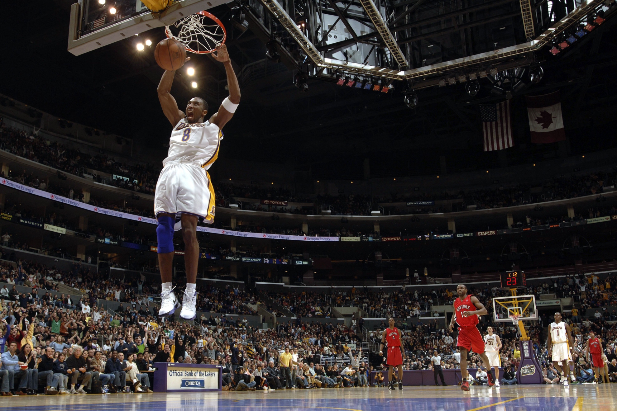 Bryant durante un momento del partido.