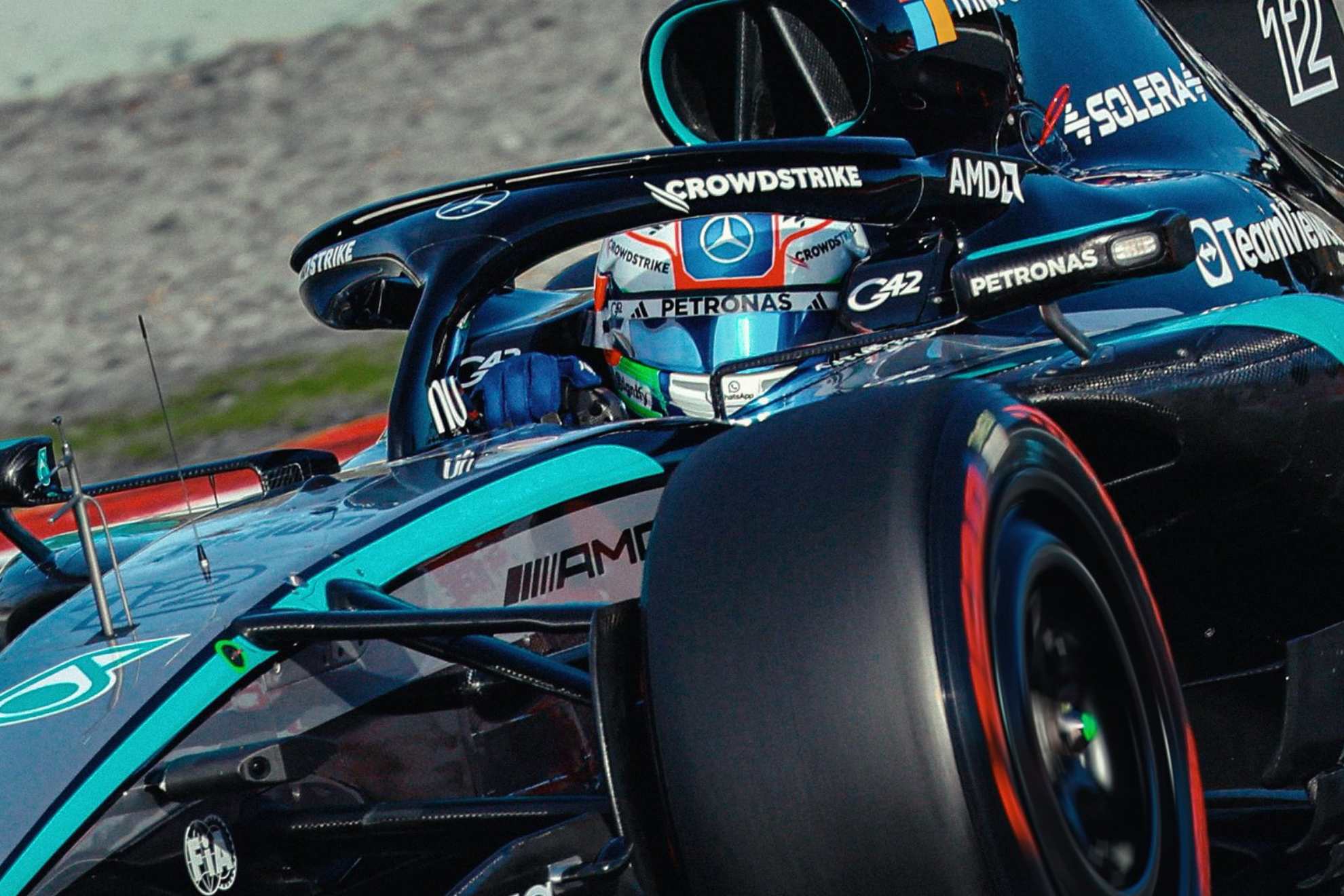 Antonelli, con el Mercedes W17.