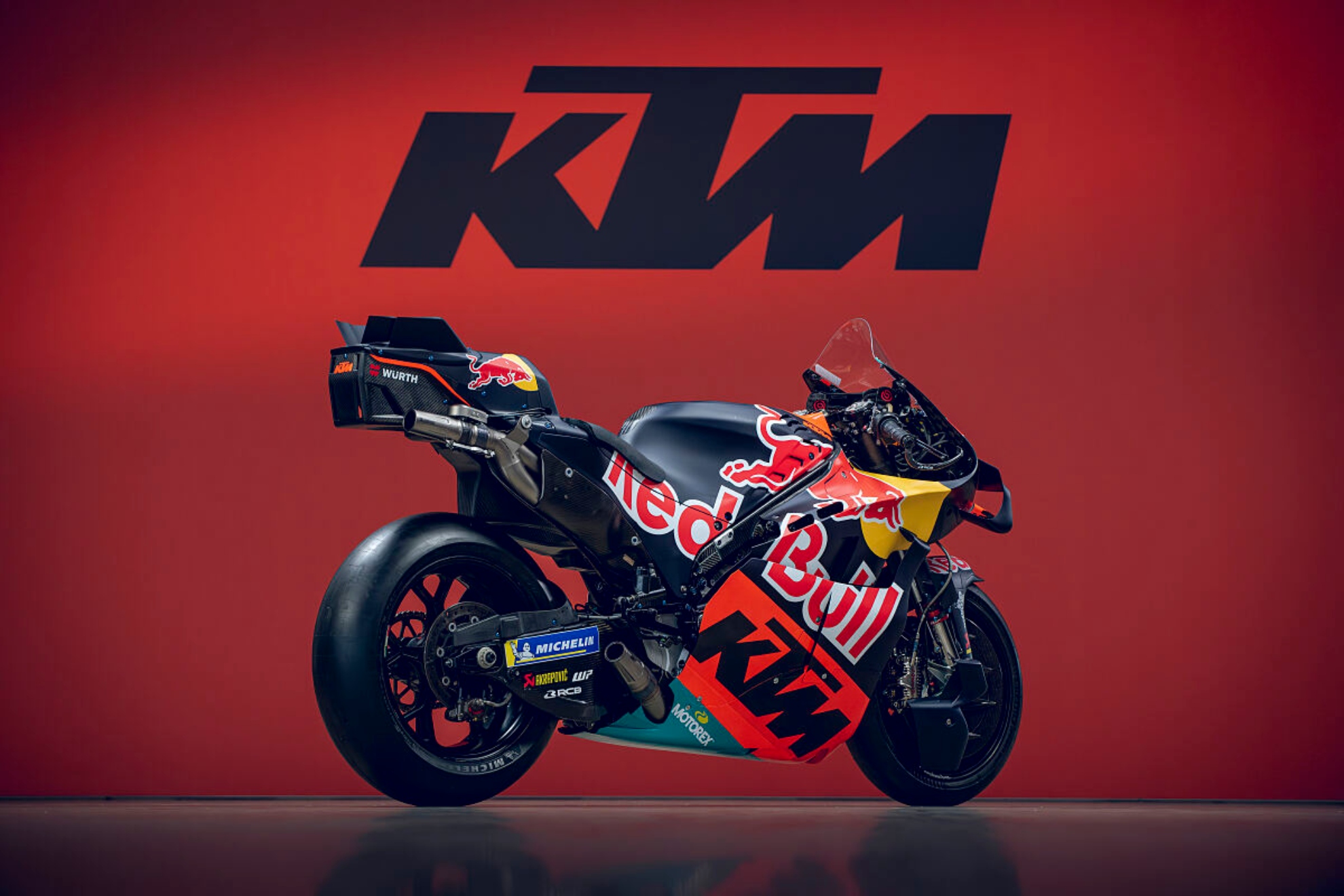 La KTM.