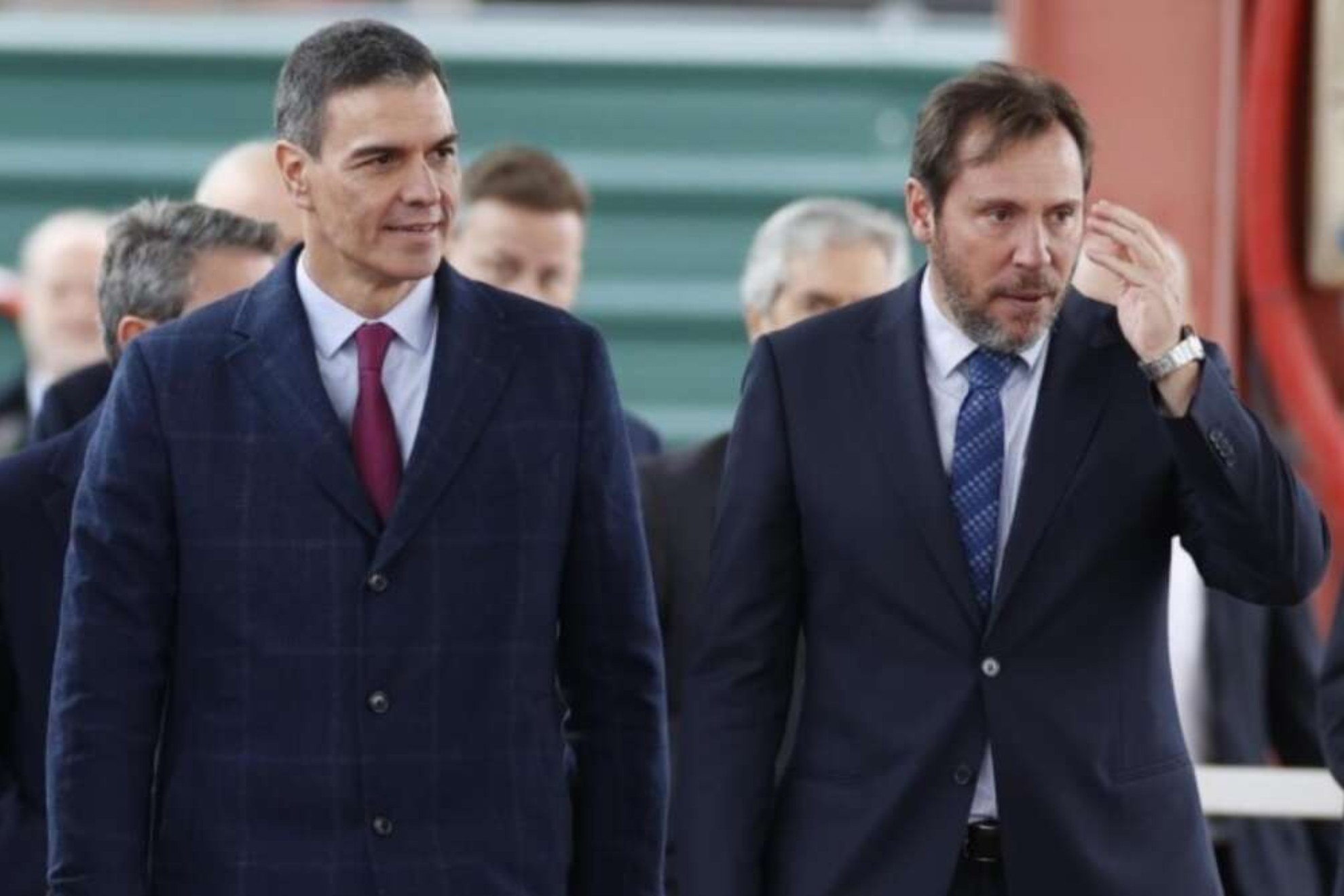 Óscar Puente y Pedro Sánchez