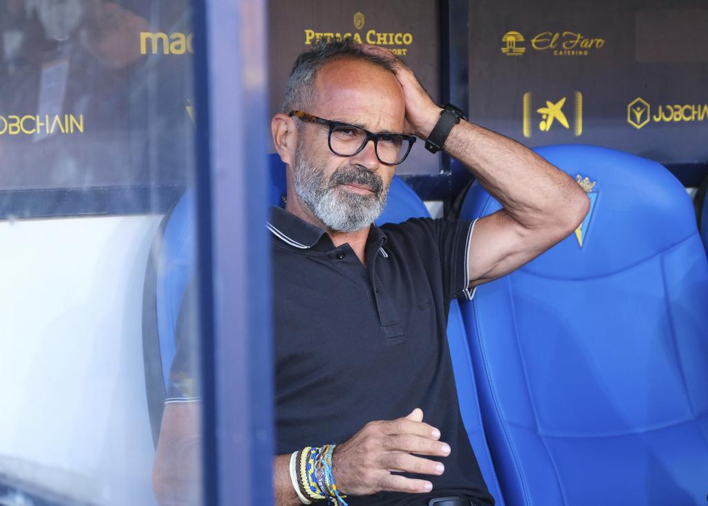 Álvaro Cervera, cuando era entrenador del Cádiz