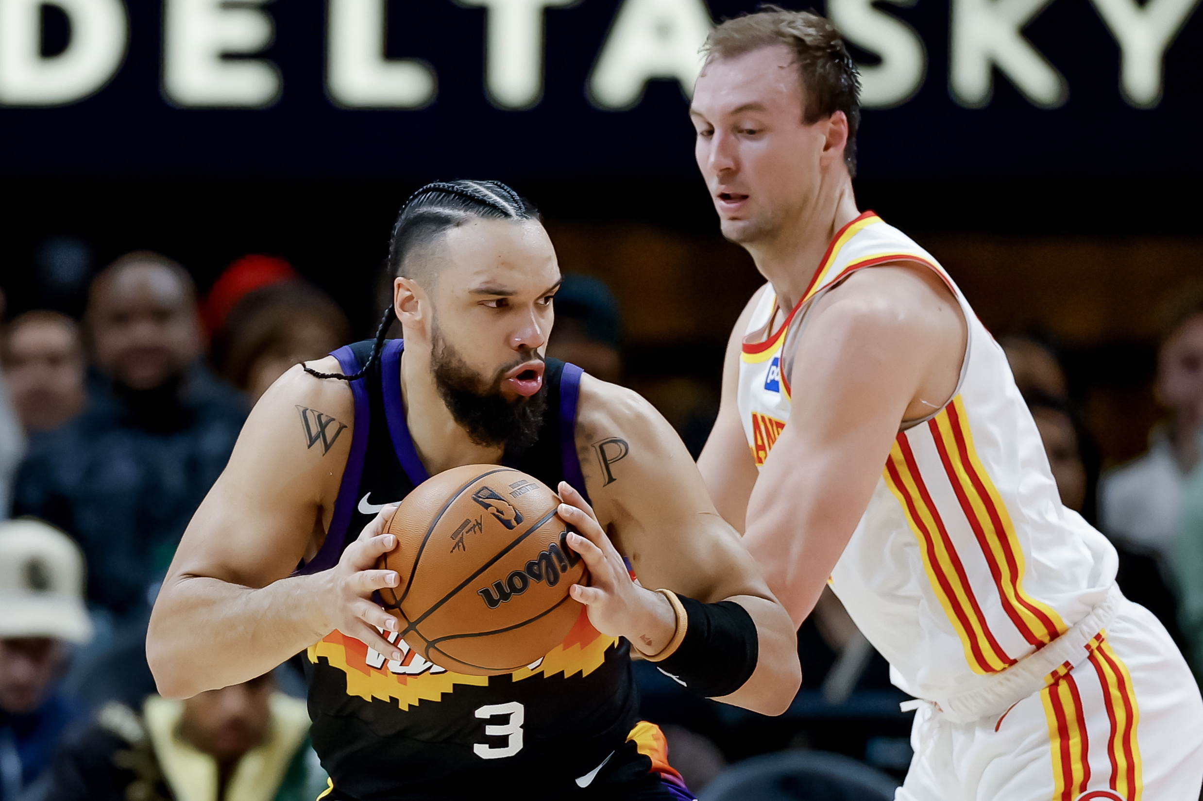 Los Lakers fichan a Luke Kennard, el mejor triplista de la NBA, en un traspaso con los Hawks