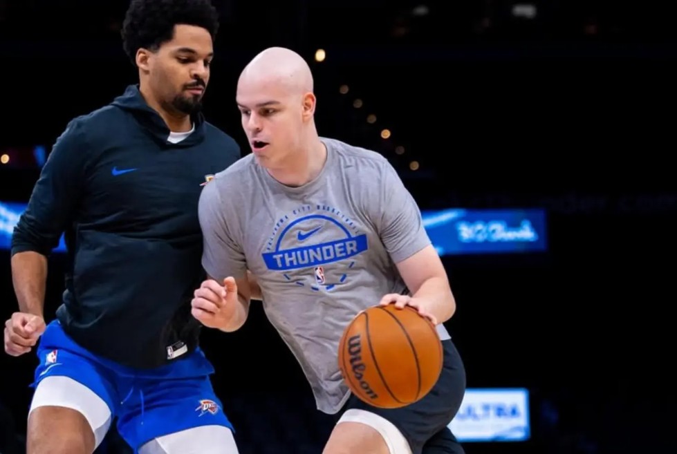 NBA champion returns after overcoming testicular cancer and knee injury: "It's an incredible achievement"