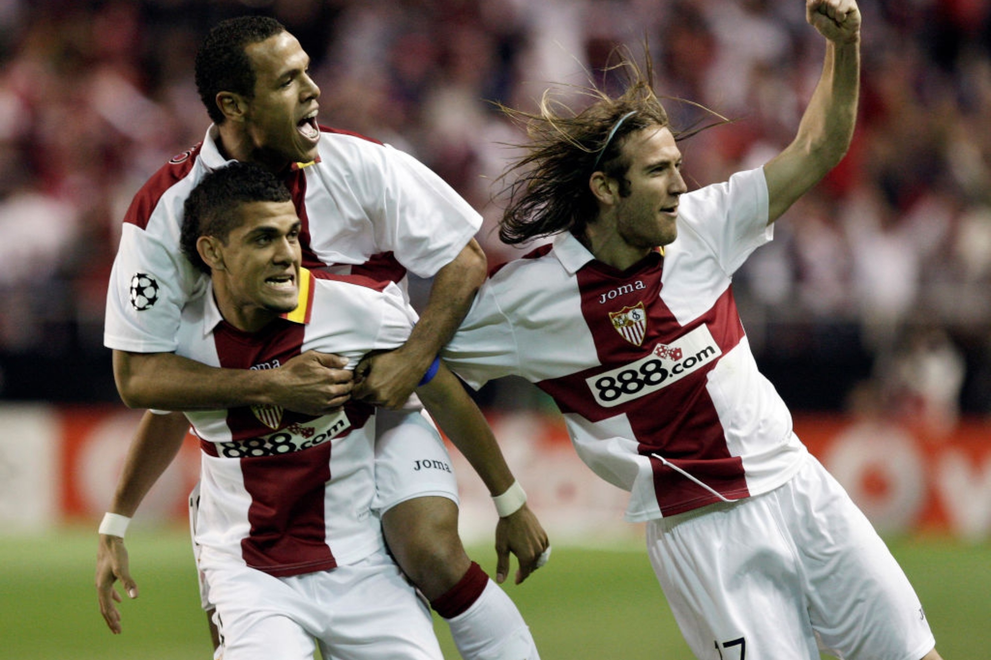Luis Fabiano, Dani Alves y Diego Capel durante la etapa en el Sevilla.