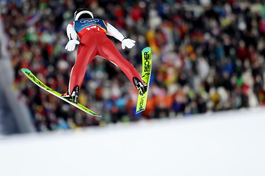 Hoerl, en su salto.