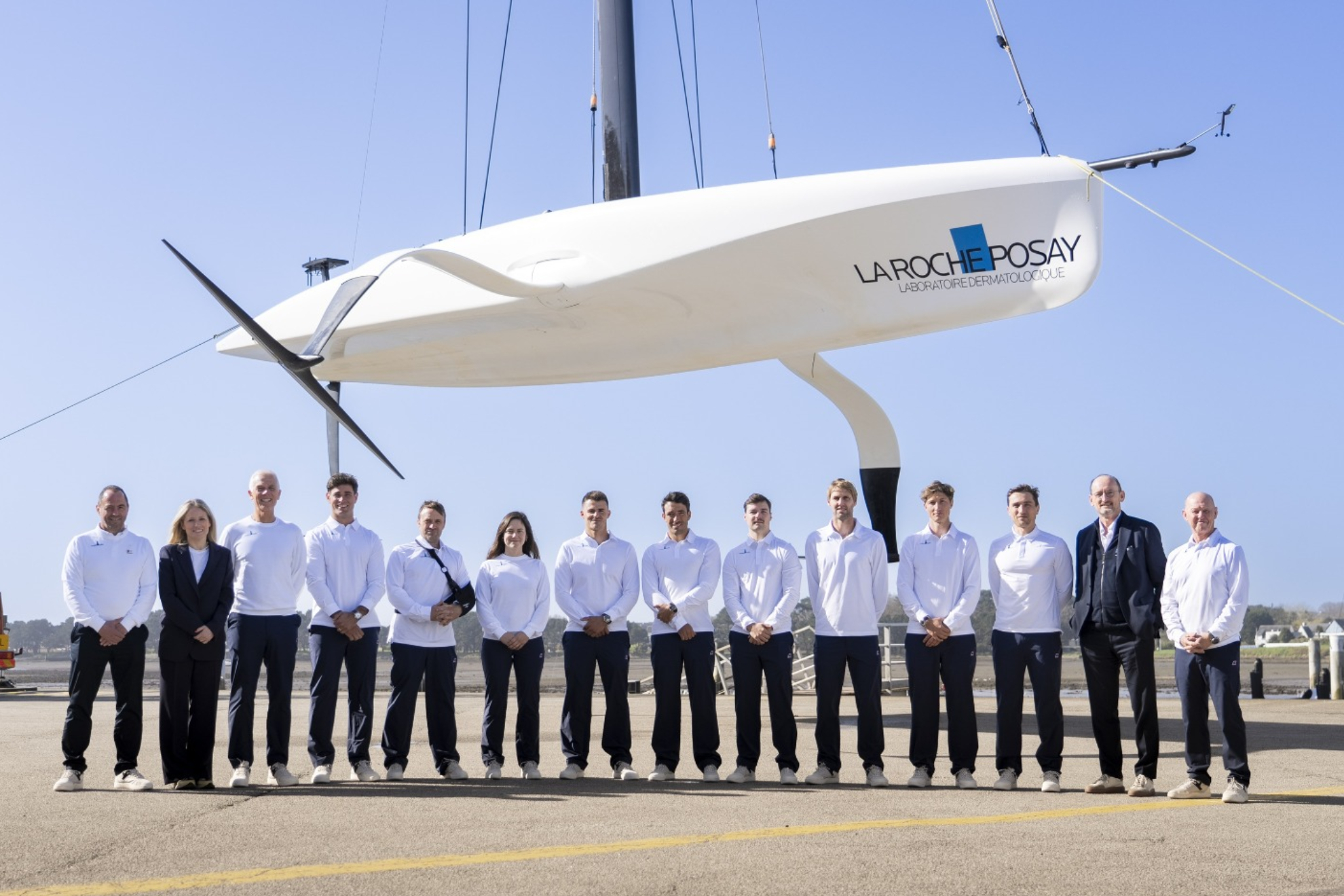 Presentación del equipo La Roche-Posay Racing Team en Lorient con Florian Trittel y Diego Botín.