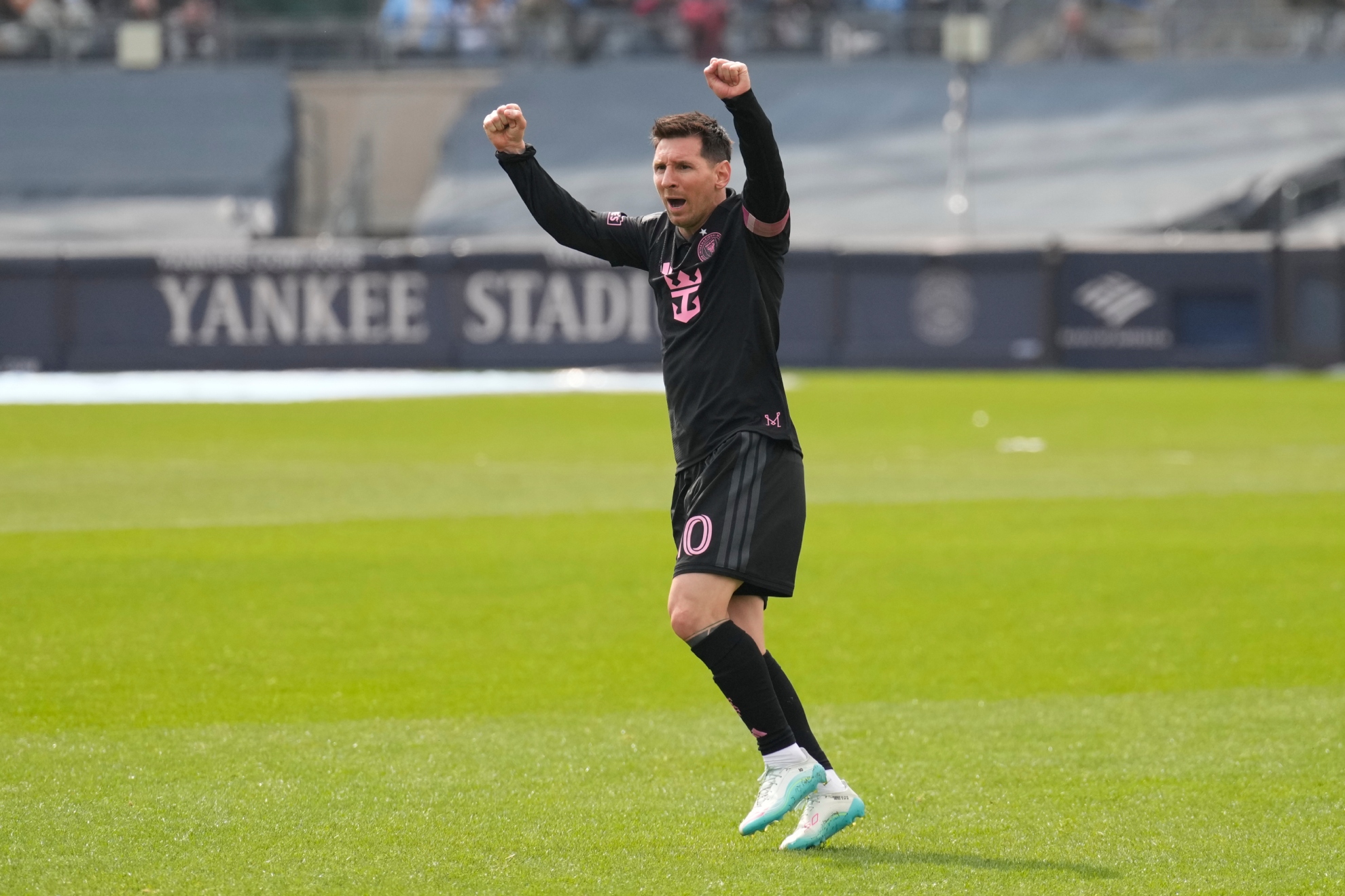 Leo Messi celebra su gol en Nueva York. EFE.