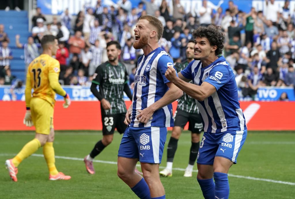 Carlos Vicente (Alavés) 4 MVP