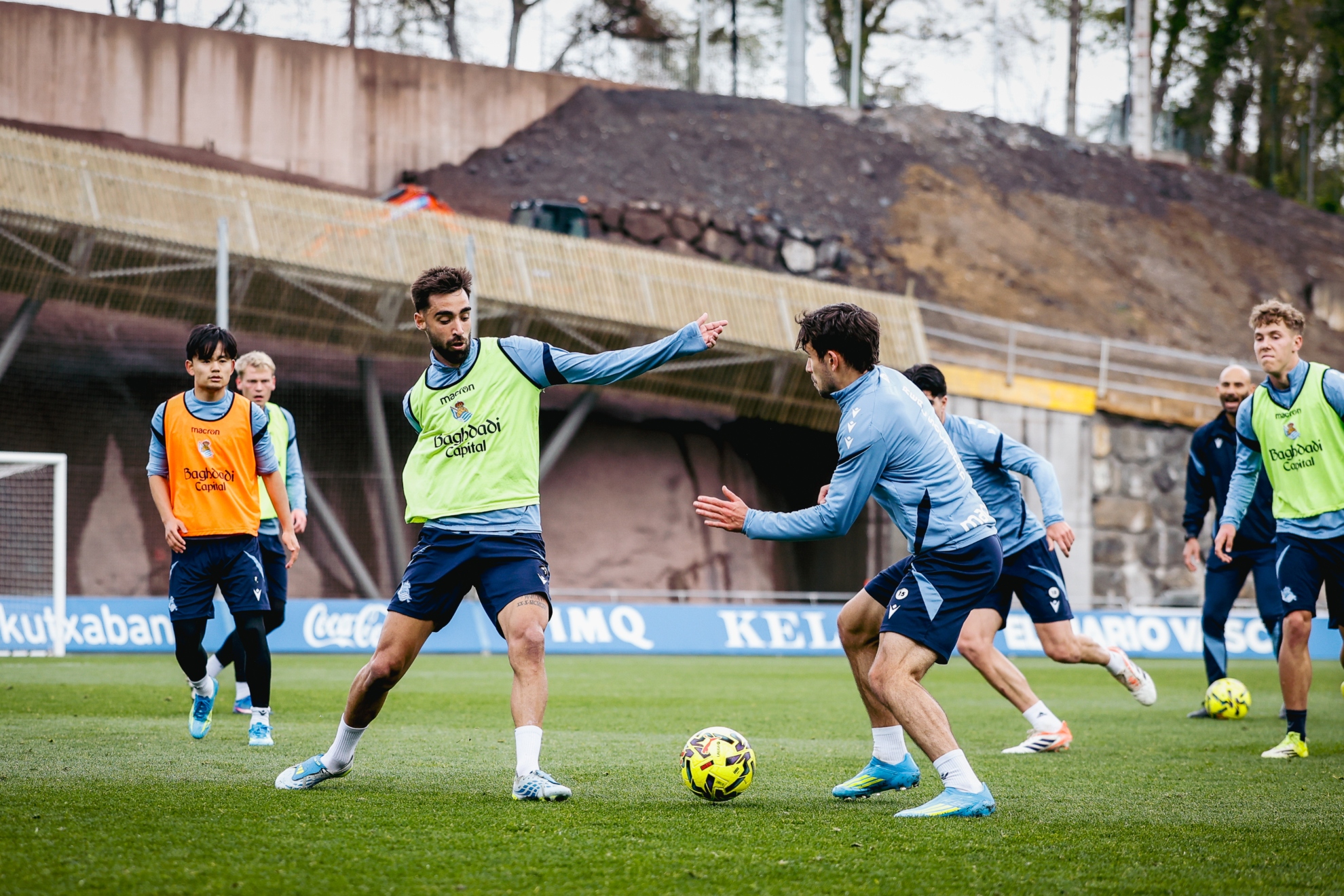 Kubo, Óskarsson, Brais Méndez, Marín, Soler y Aguirre, en un entrenamiento.