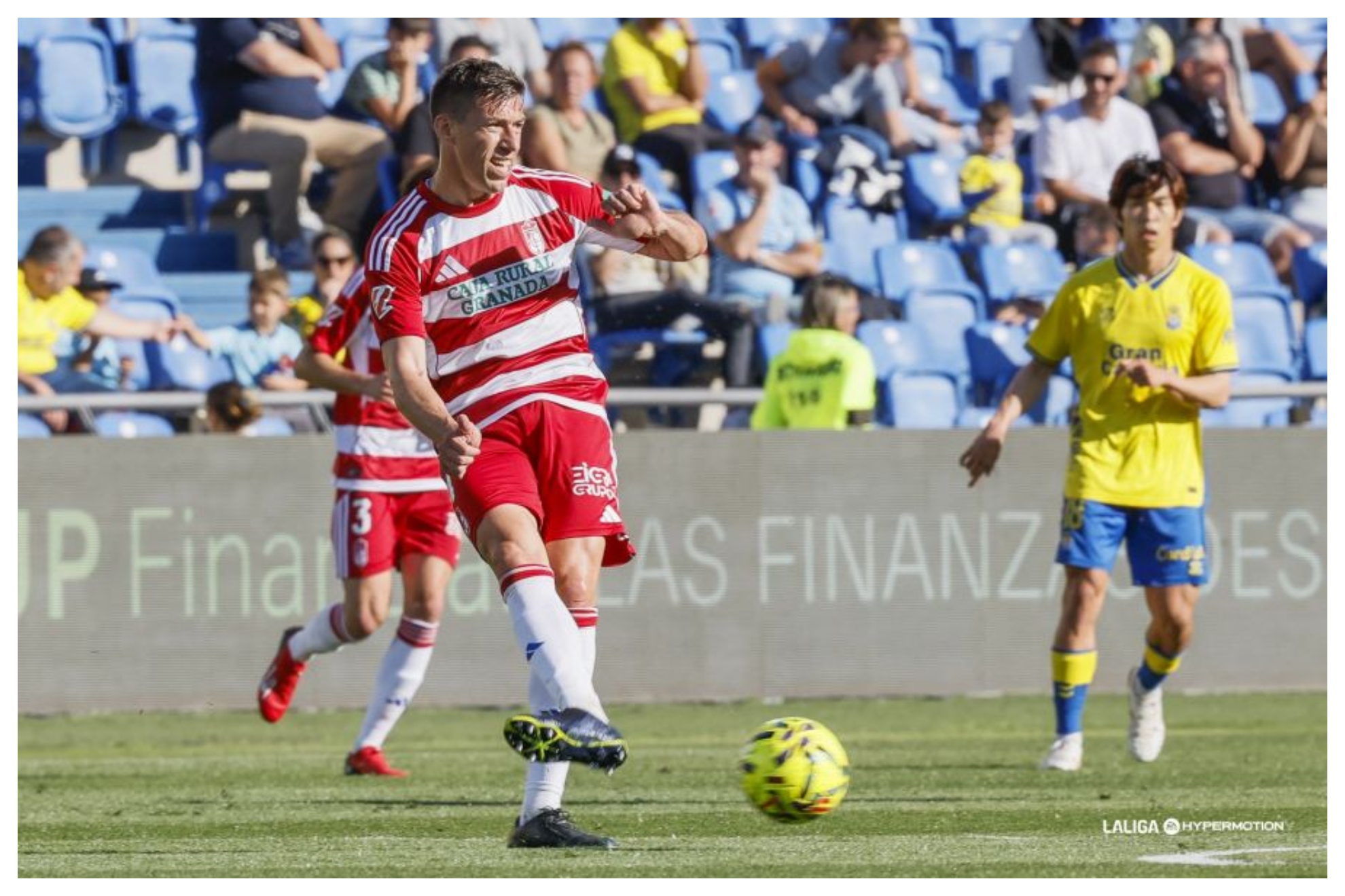Rubén Alcaraz durante el reciente partido en el Gran Canaria