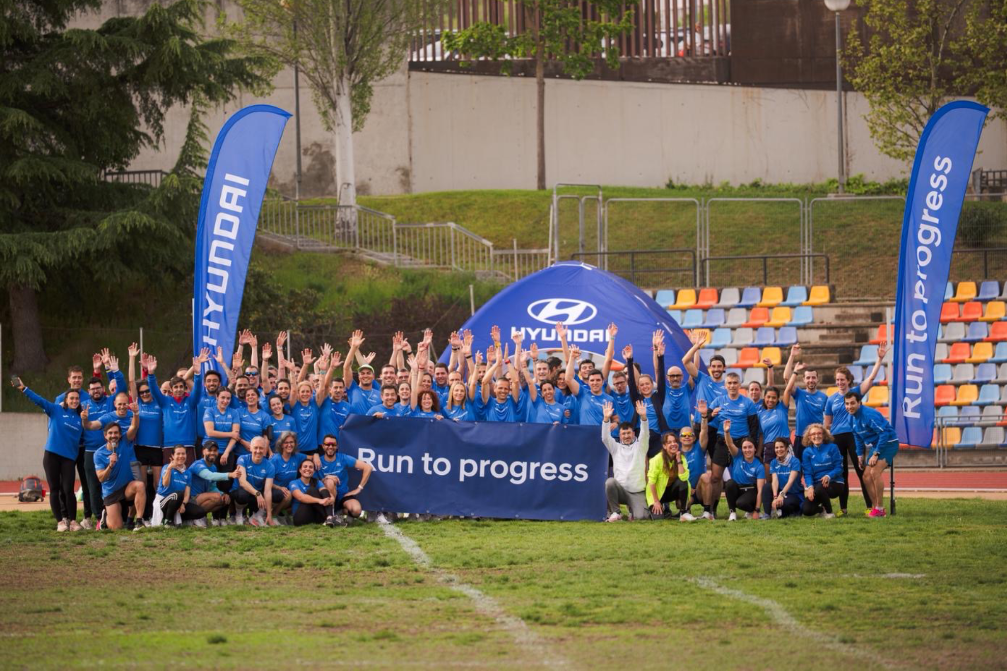 Hasta 100 corredores participan en un entrenamiento colectivo para preparar la Media Maratón de Madrid