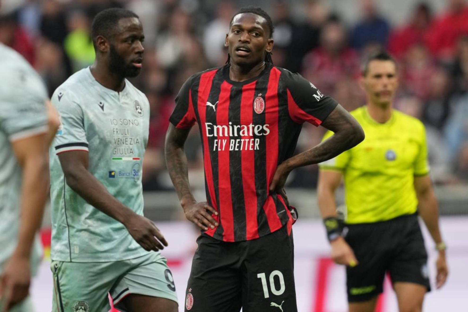 Leão (AC Milan), en el enfrentamiento ante Udinese