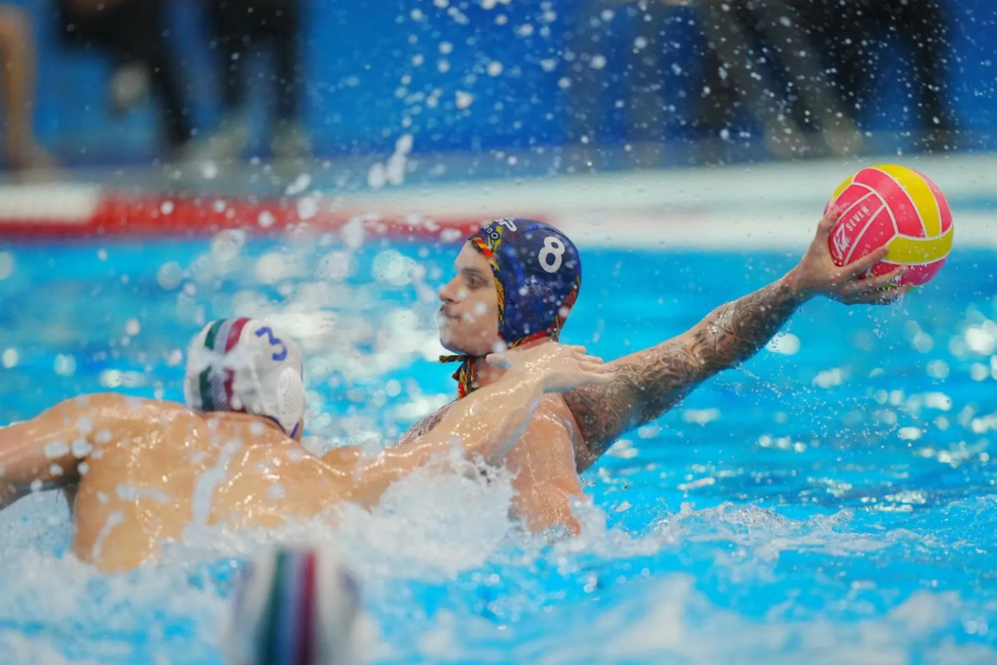Lanzamiento de Sergi Cabanas en el partido frente a Italia.