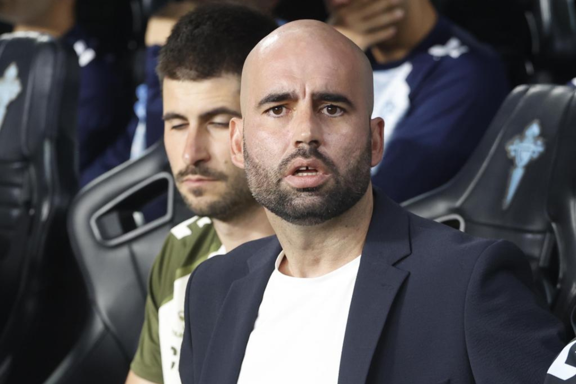 Giráldez, en el banquillo en un partido este curso.