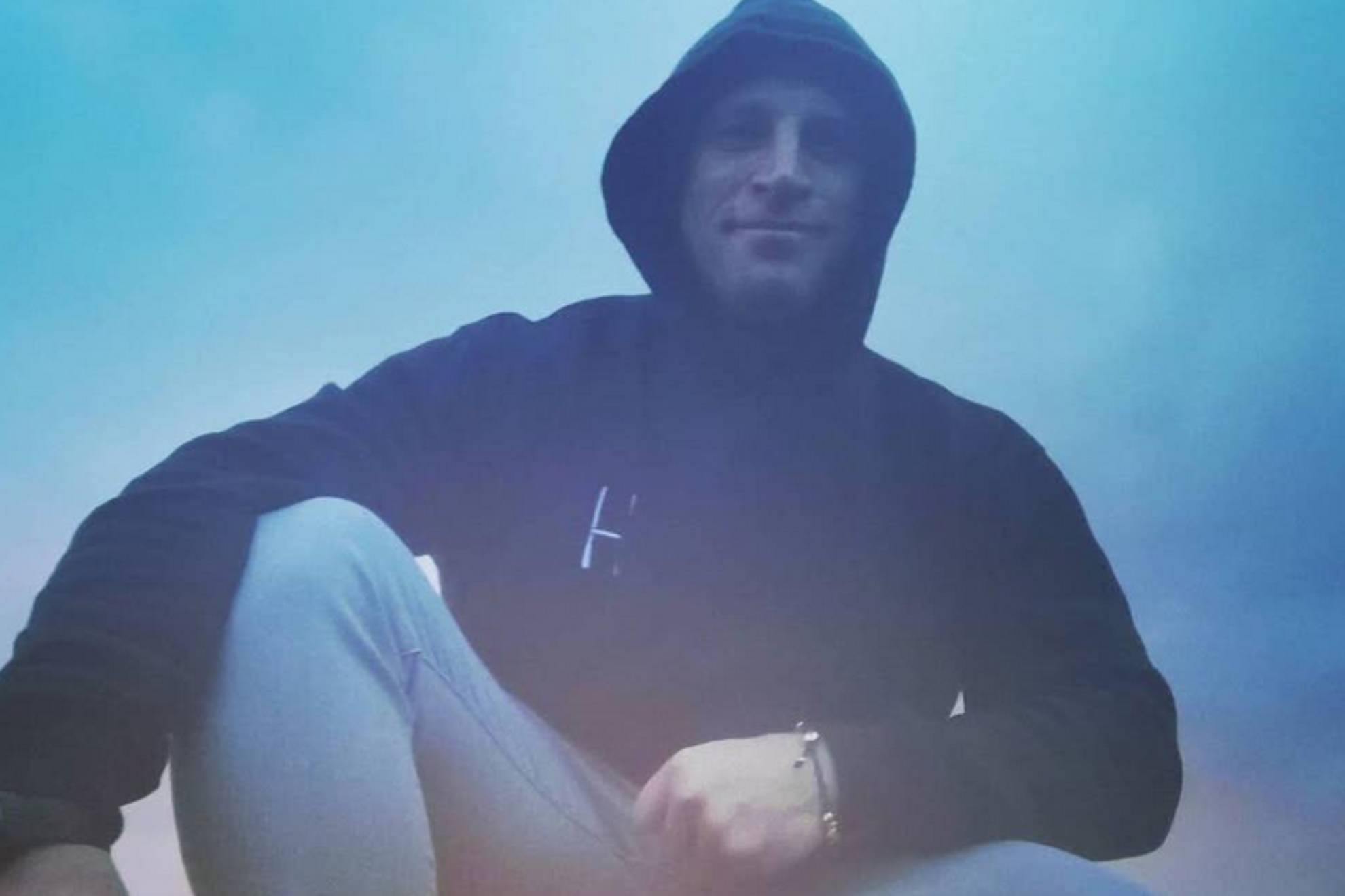 Los golpes de la vida de Paul Sampson: el internacional con Inglaterra que acabó durmiendo en un coche