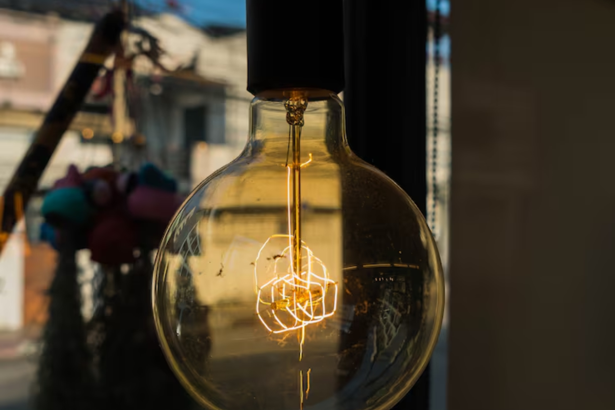 Precio de la luz por horas, miércoles 15 de abril