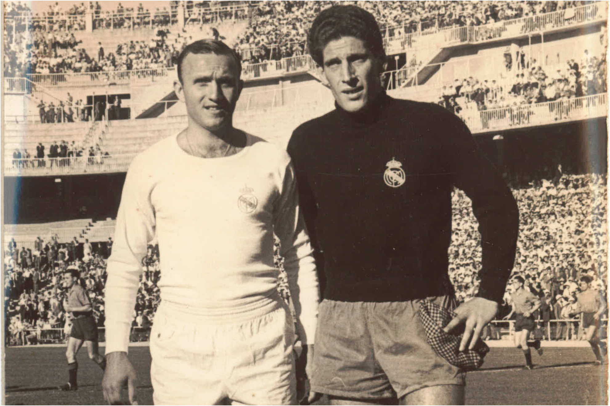 Santamaría y Domínguez, el día del debut oficial de ambos, ante Osasuna en Chamartín.