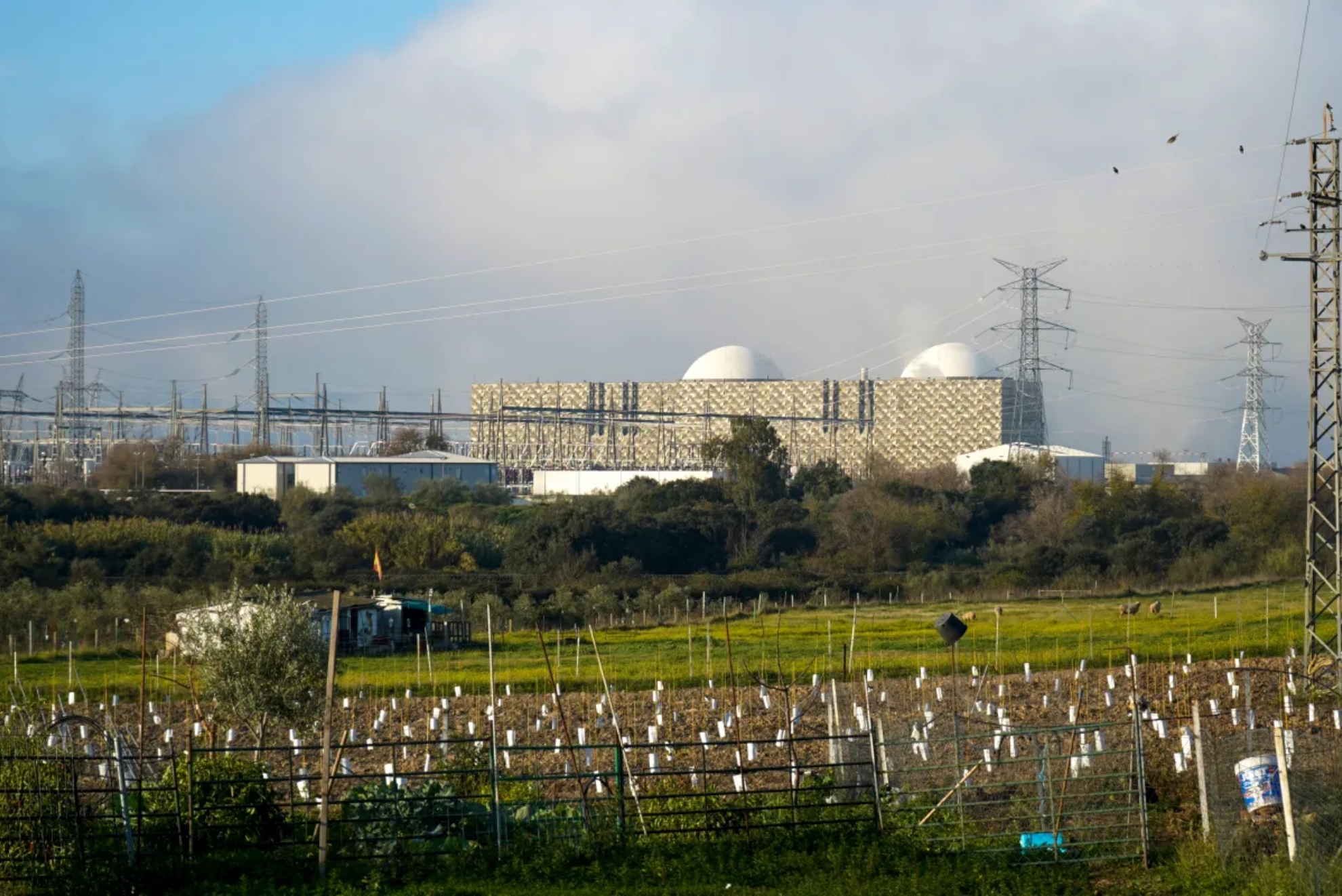 La Unión Europea pide revisar el cierre de la central nuclear de ...