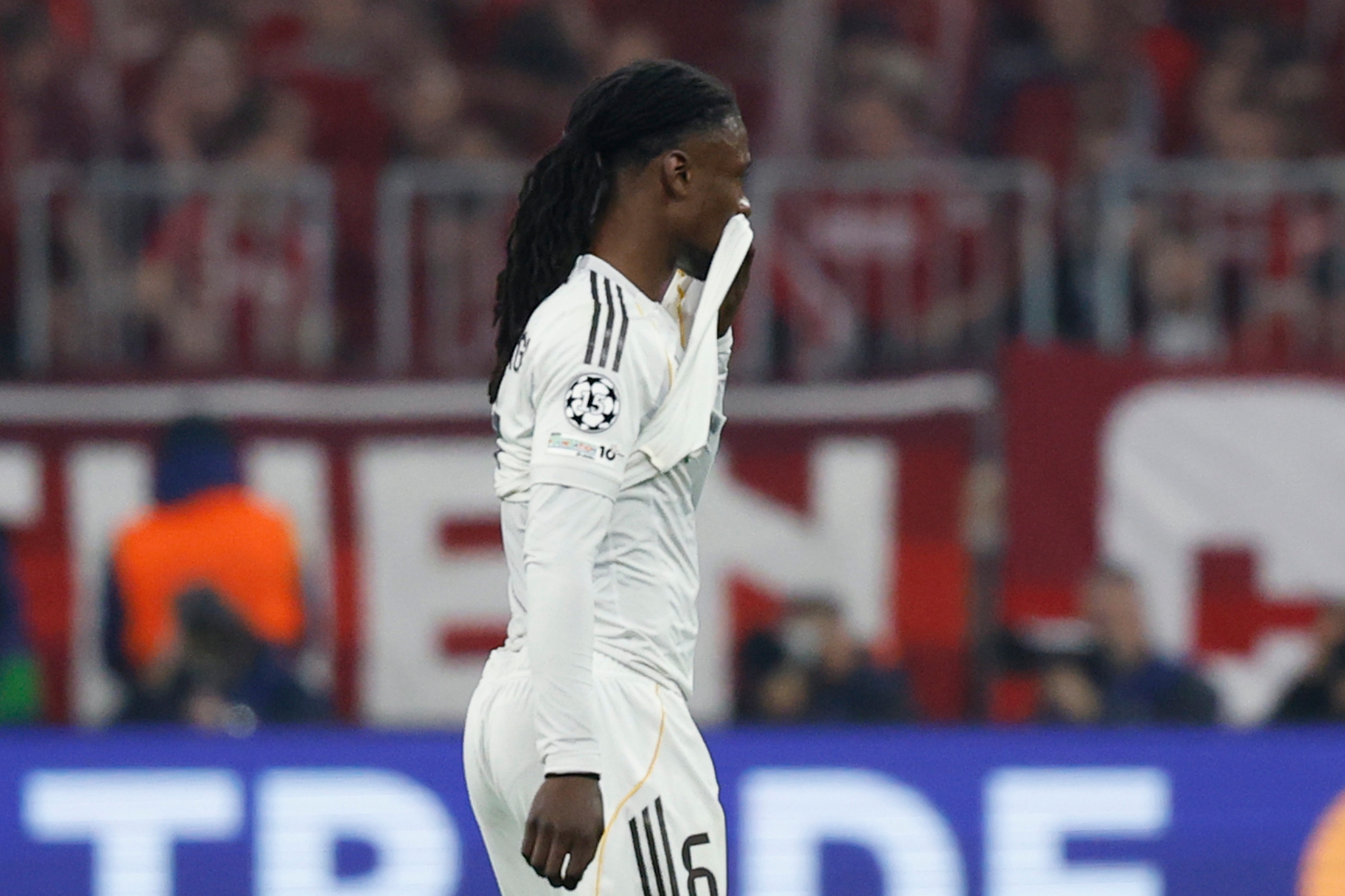 Camavinga, tras ser expulsado en el Allianz.